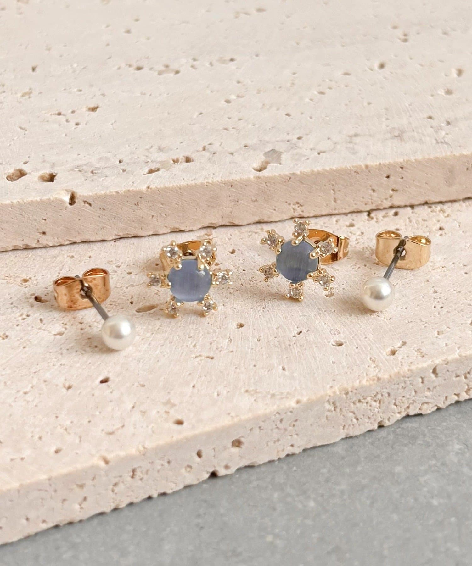 3COINS(スリーコインズ) スター風ピアス4個セット