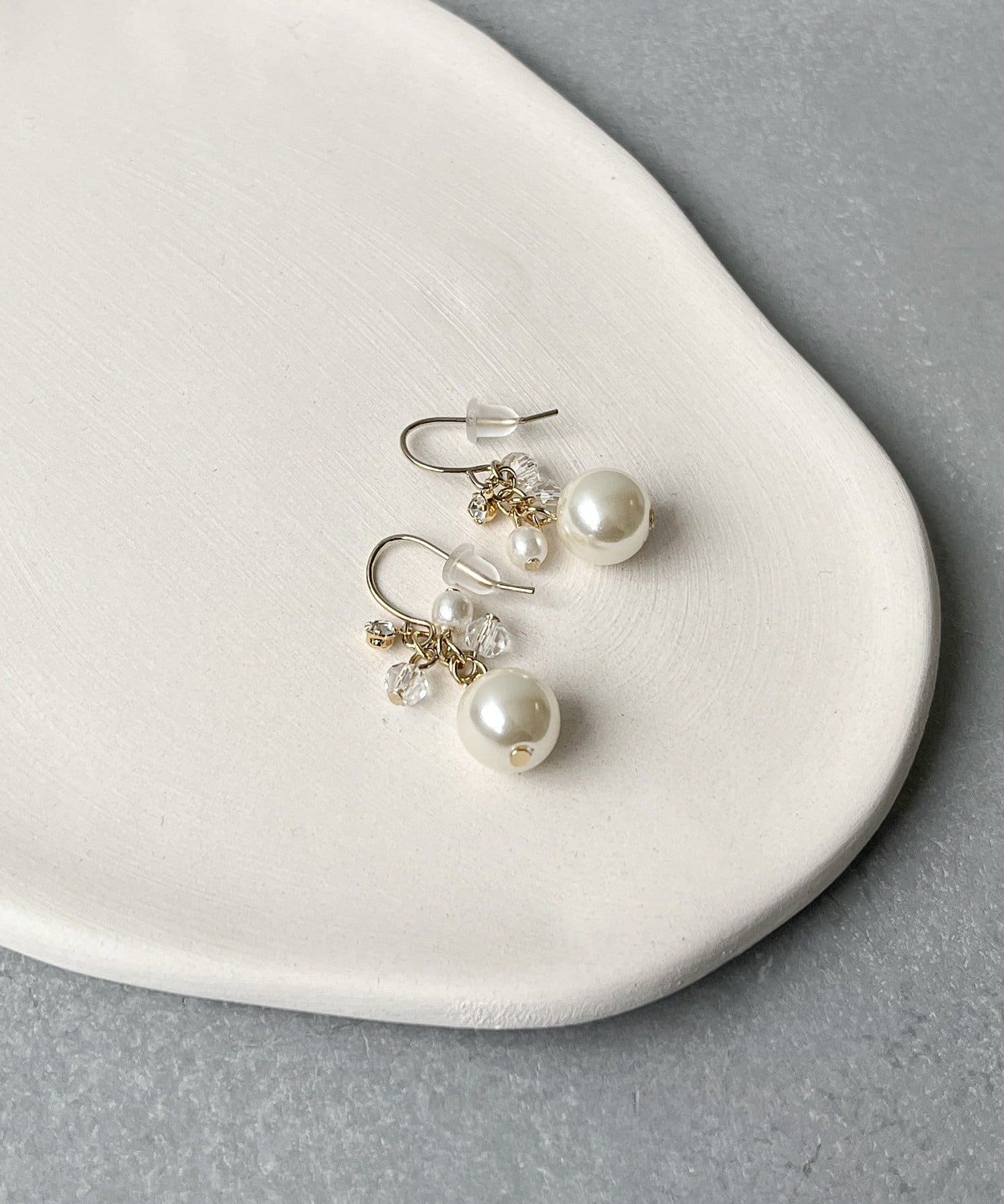 3COINS(スリーコインズ) じゃらパールフックピアス