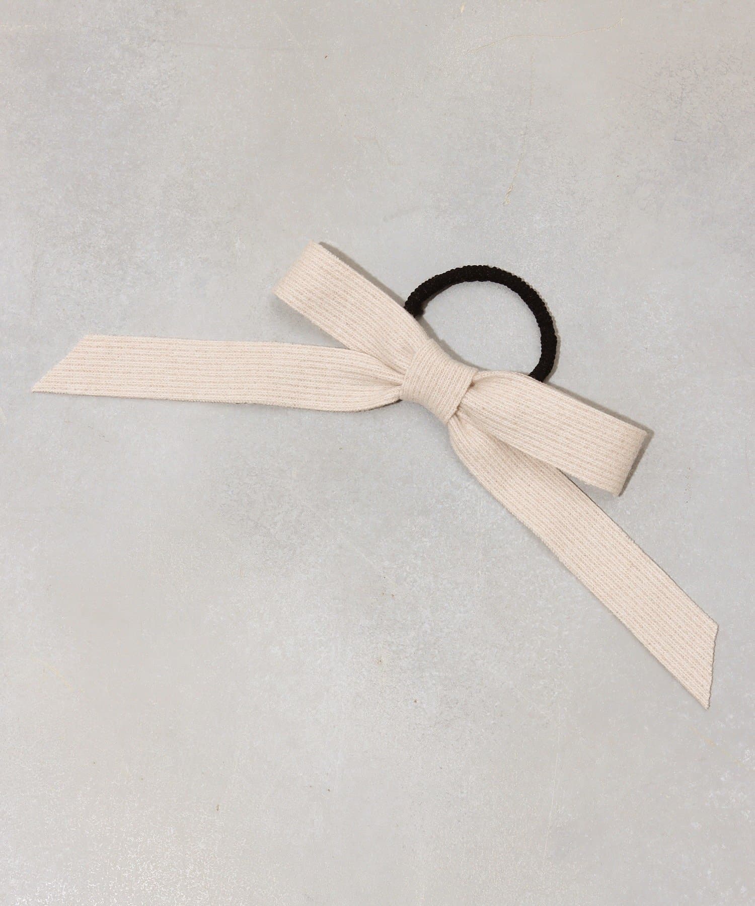 3COINS(スリーコインズ) ニットリボンポニー