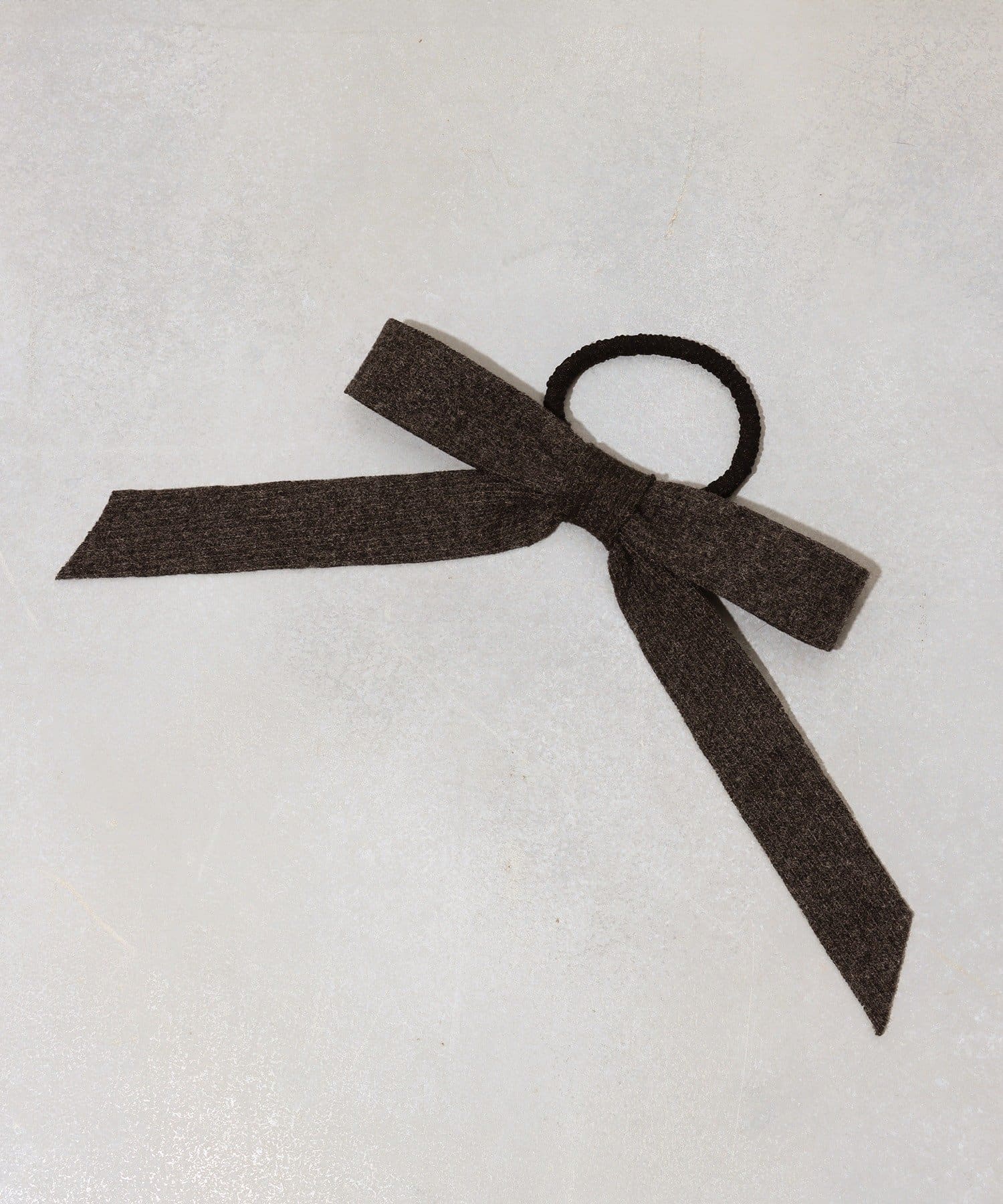 3COINS(スリーコインズ) ニットリボンポニー