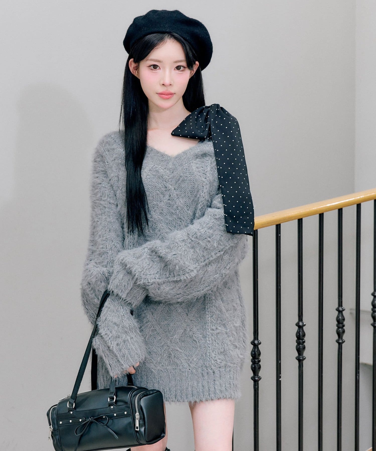 OLIVE des OLIVE(オリーブ デ オリーブ) サイドポケットスタッズボストンバッグ