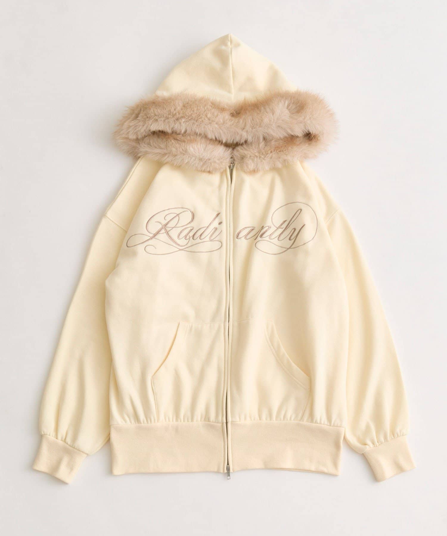 OLIVE des OLIVE(オリーブ デ オリーブ) ロゴ刺繍ファー付きZIPパーカー