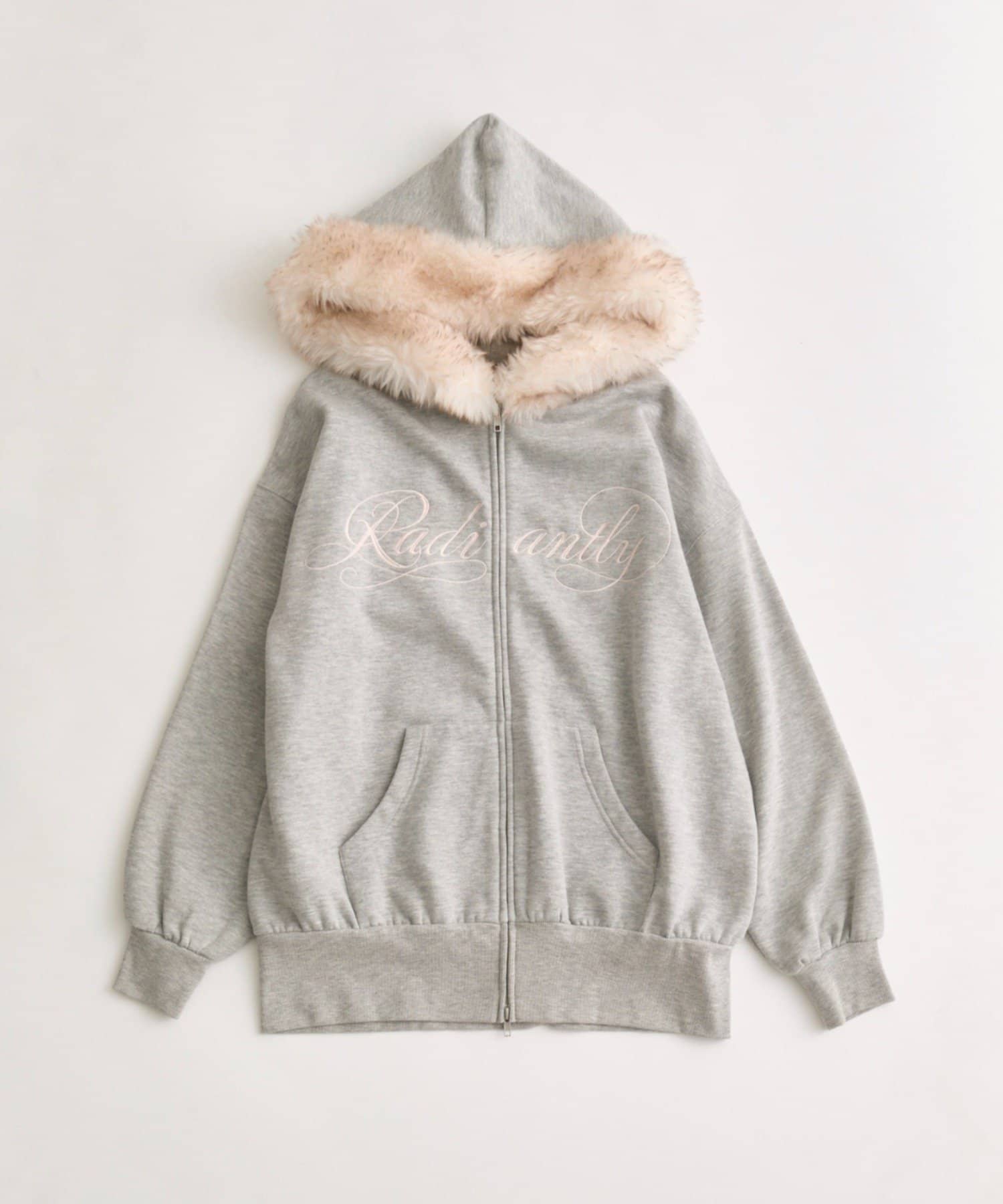 OLIVE des OLIVE(オリーブ デ オリーブ) ロゴ刺繍ファー付きZIPパーカー