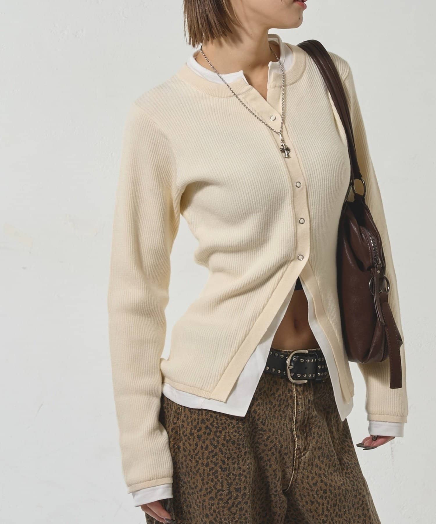 WHO’S WHO gallery(フーズフーギャラリー) レイヤードヘンリーナローカーデ