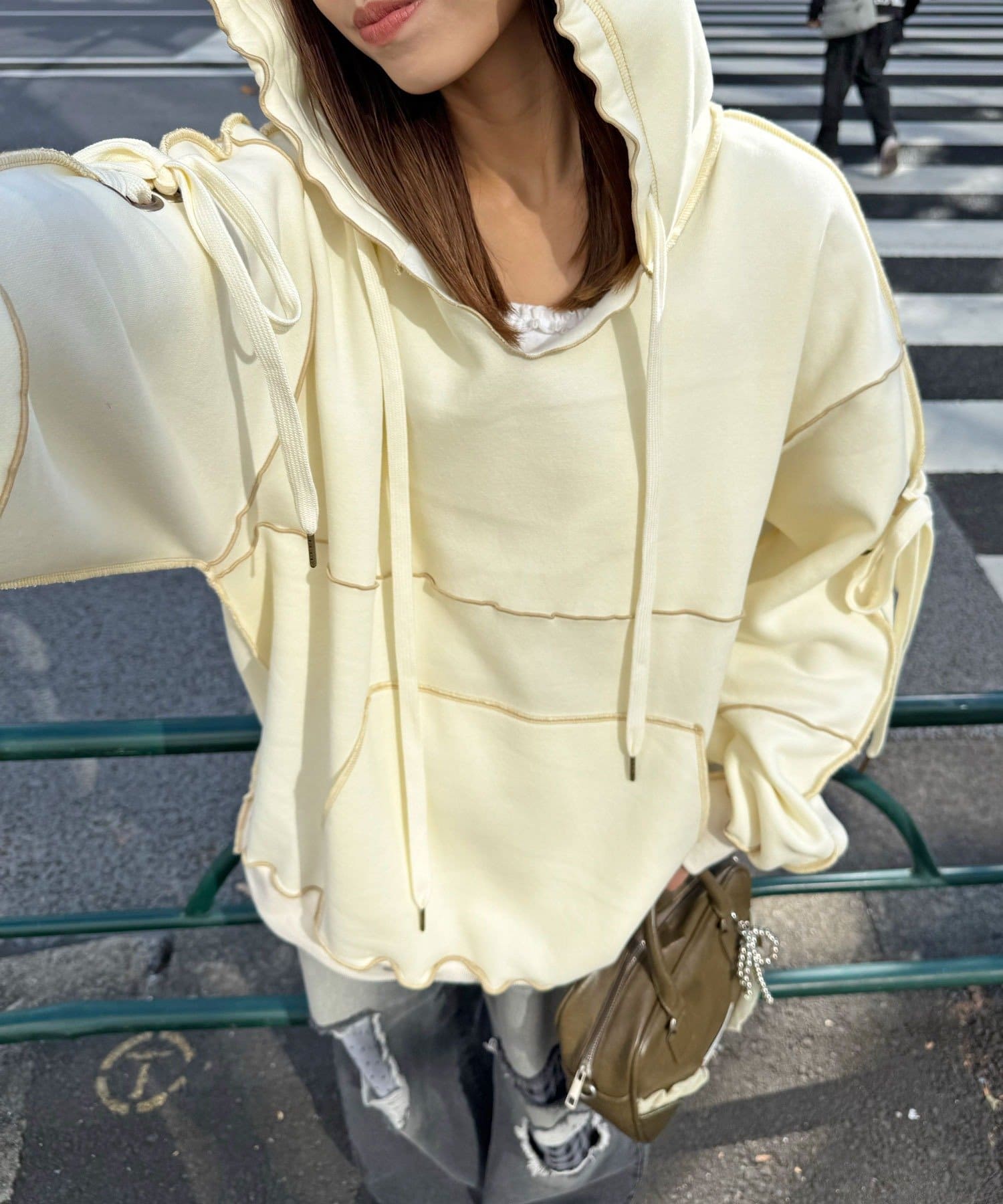 CIAOPANIC(チャオパニック) 裏起毛レースアップスリーブメローパーカー