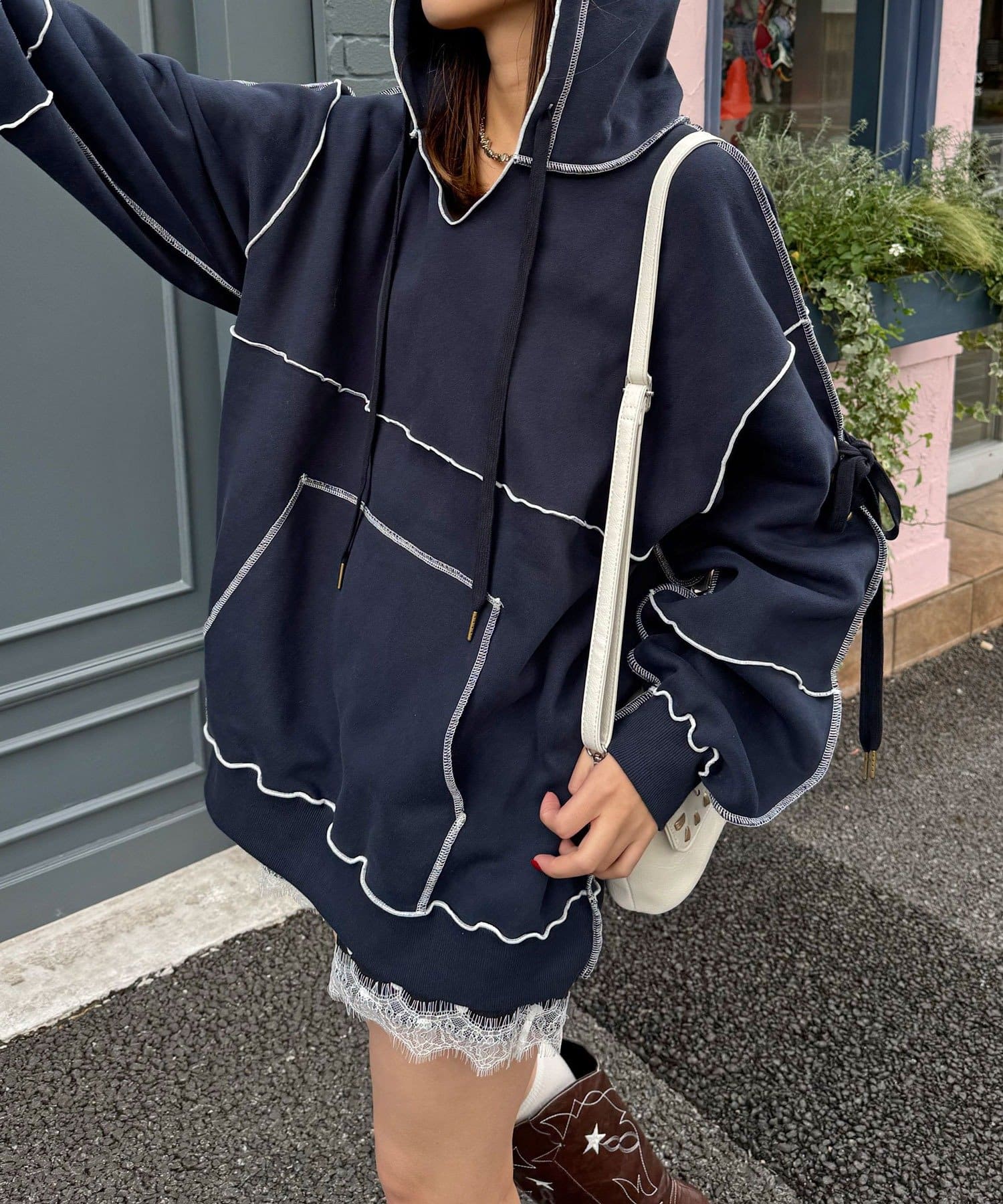 CIAOPANIC(チャオパニック) 裏起毛レースアップスリーブメローパーカー