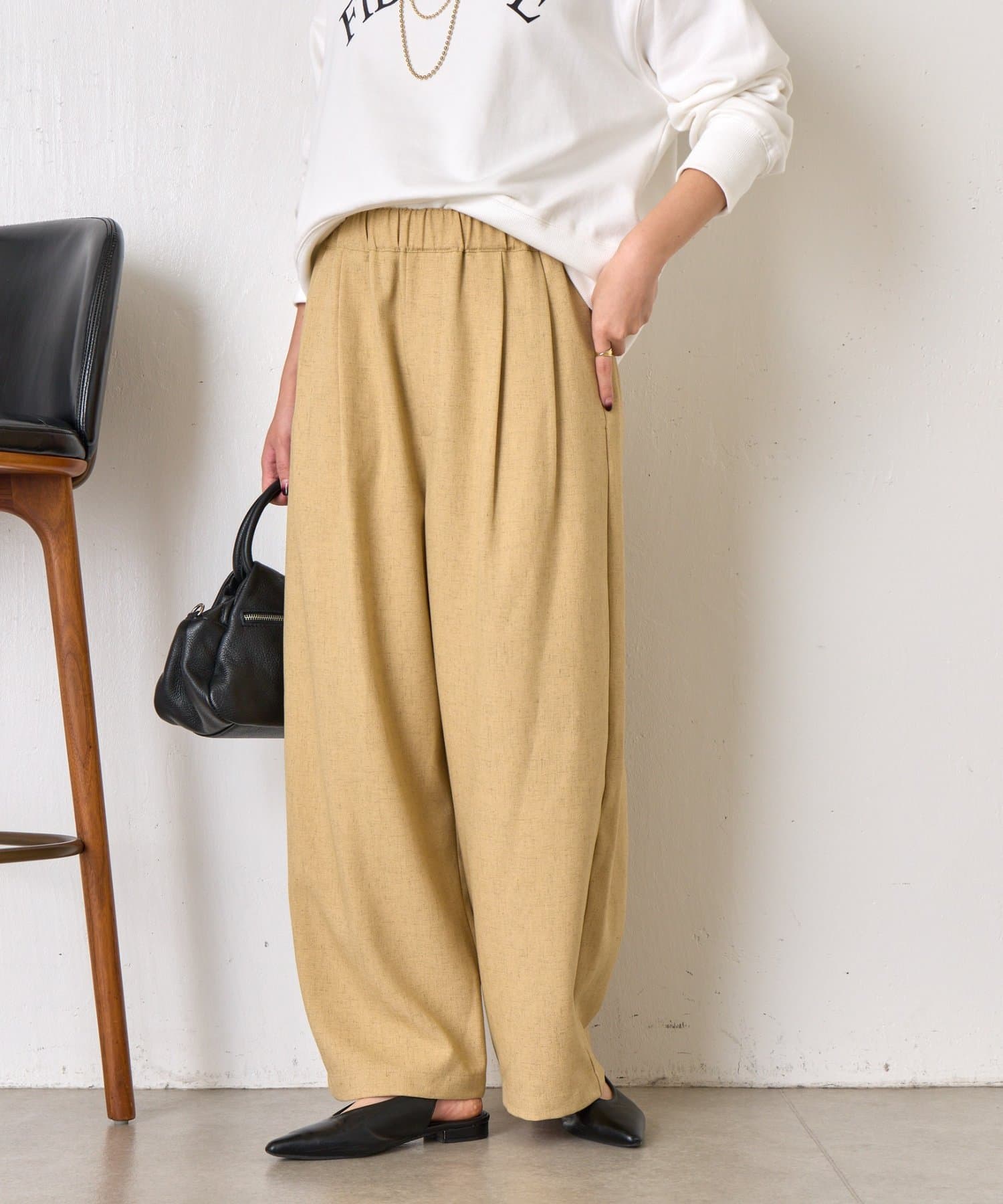 Jena　espace merveilleux(ジェナ　エスパスメルヴェイユ) 【やわらぐ艶カーブ】メランジカーブパンツ