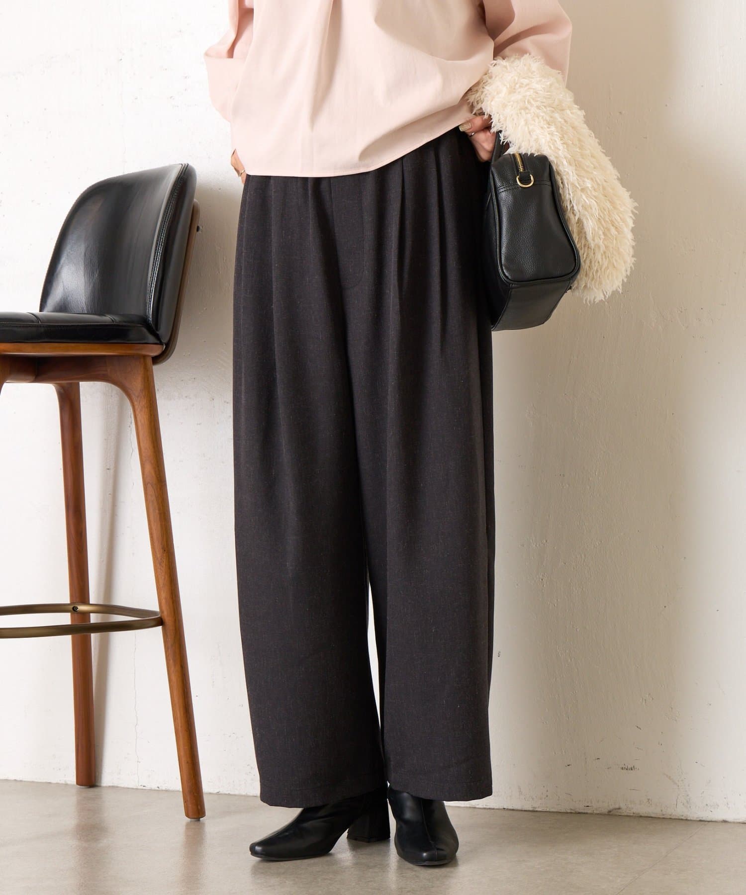 Jena　espace merveilleux(ジェナ　エスパスメルヴェイユ) 【やわらぐ艶カーブ】メランジカーブパンツ