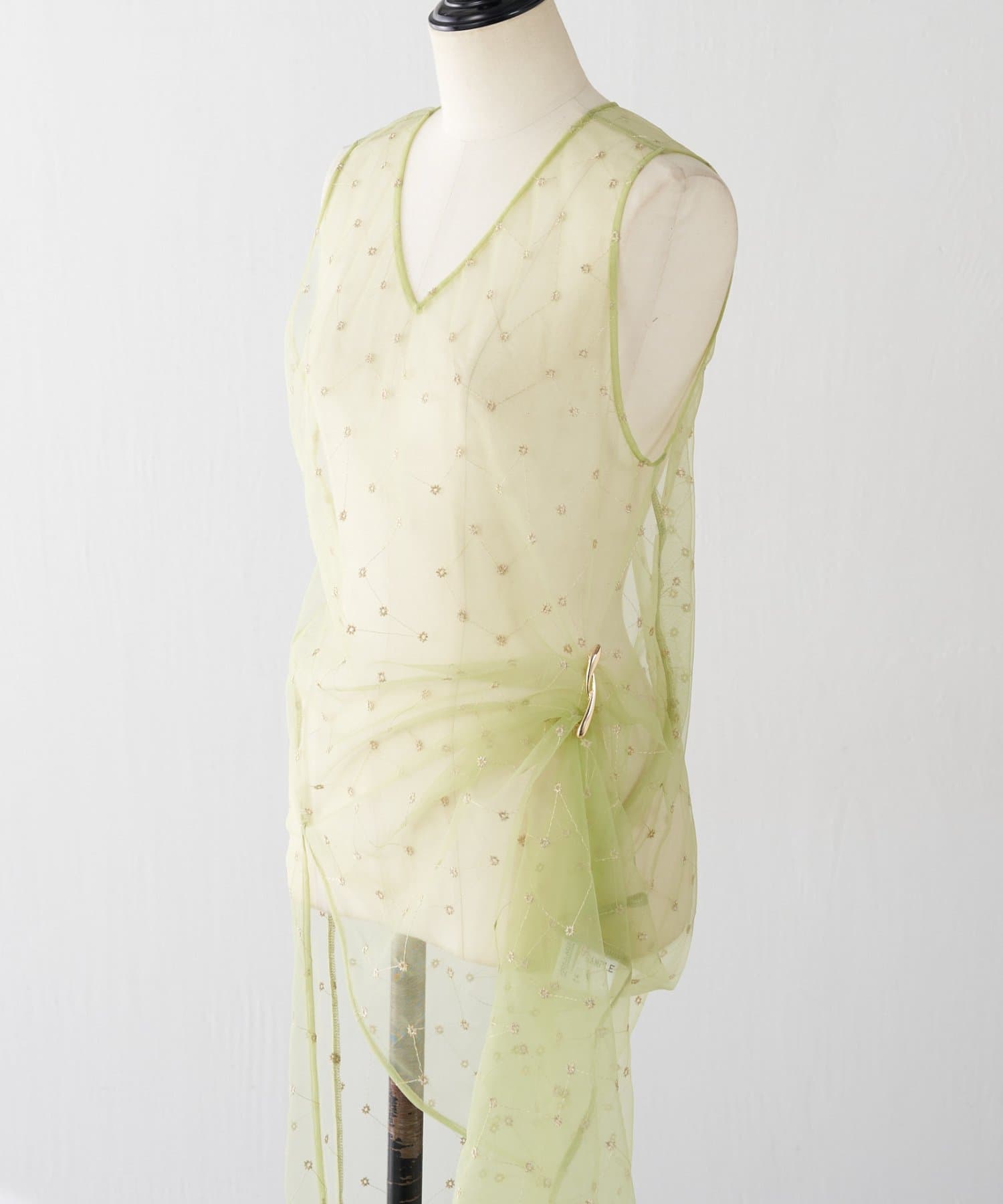 COLLAGE GALLARDAGALANTE(コラージュ ガリャルダガランテ) 【プラスワンアイテム】チュール刺繍ワンピース