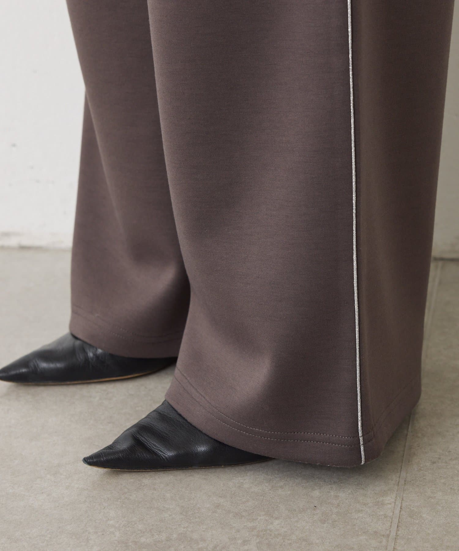 Jena　espace merveilleux(ジェナ　エスパスメルヴェイユ) ラメパイピングセットアップ