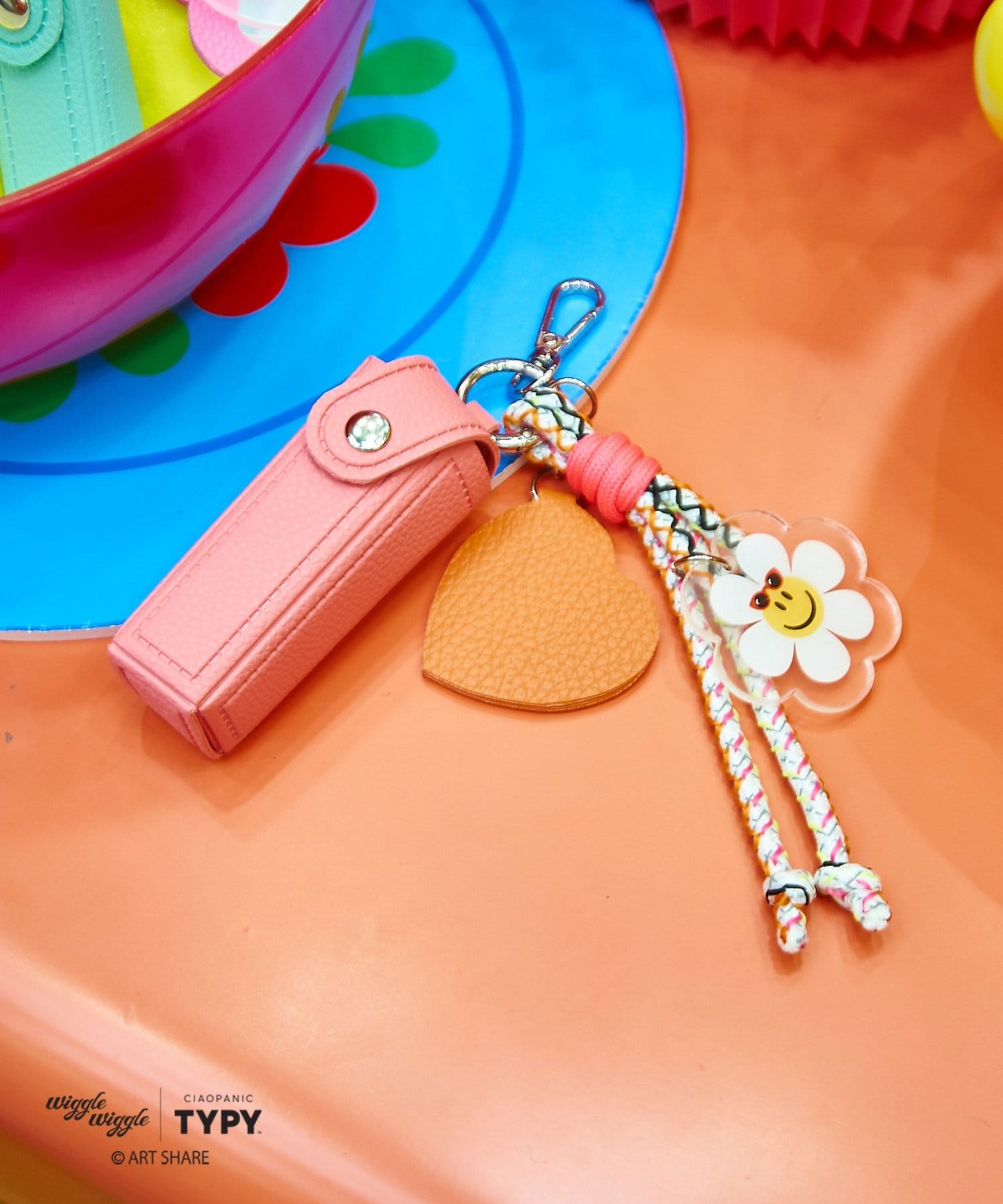 CIAOPANIC TYPY(チャオパニックティピー) 【wiggle wiggle】リップケース＆ミラー付きチャーム