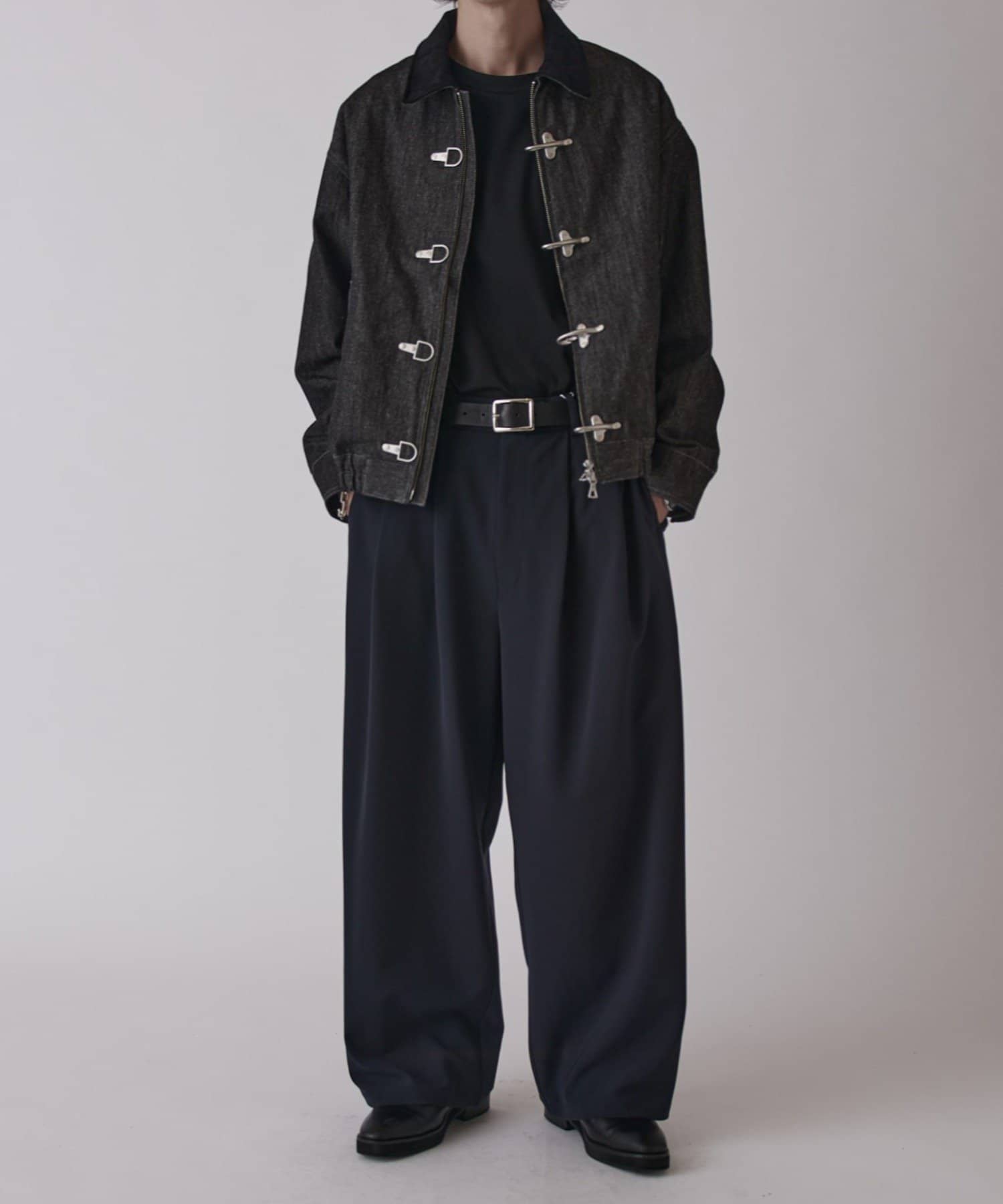 Lui's(ルイス) ダブルクロスベーシックカーブパンツ