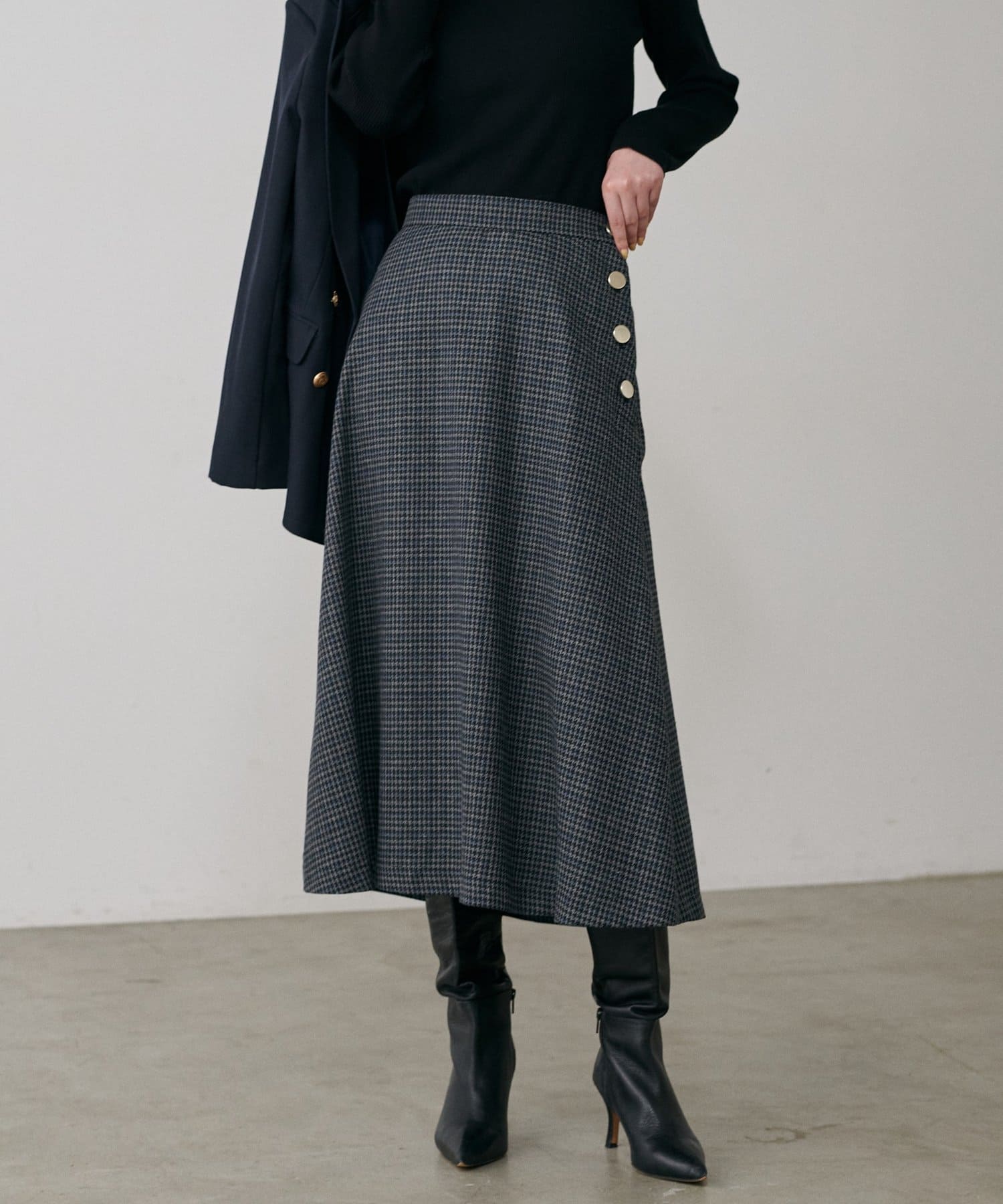 LARUTA(ラルータ) 巻き風千鳥柄スカート