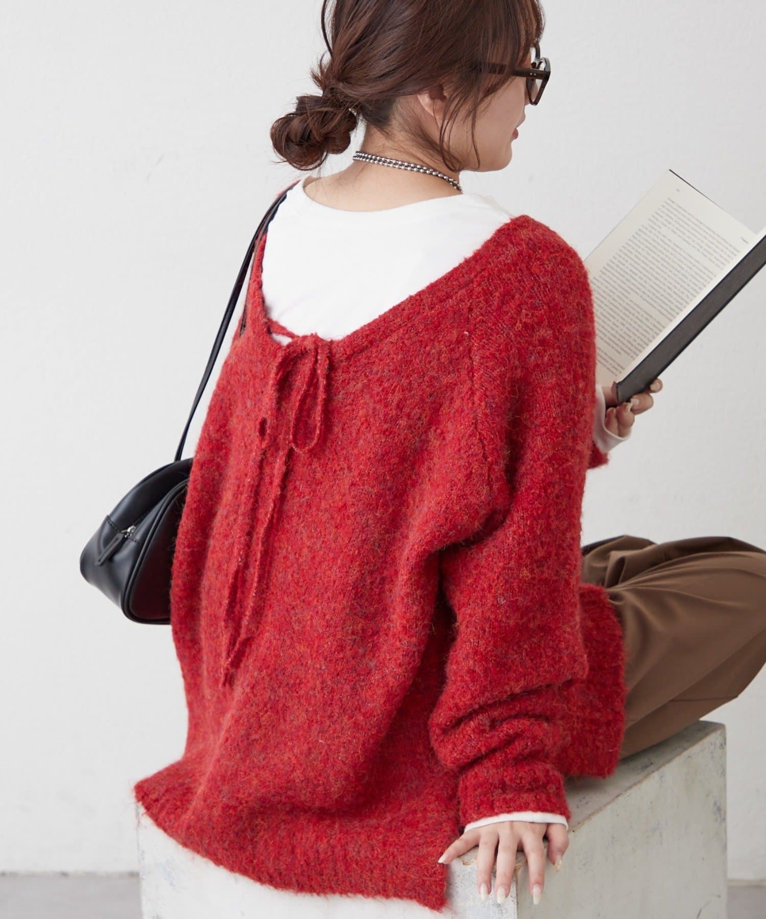 Remind me and forever(リマインドミーアンドフォーエバー) 【nane】ブークレV開きニットプルオーバー