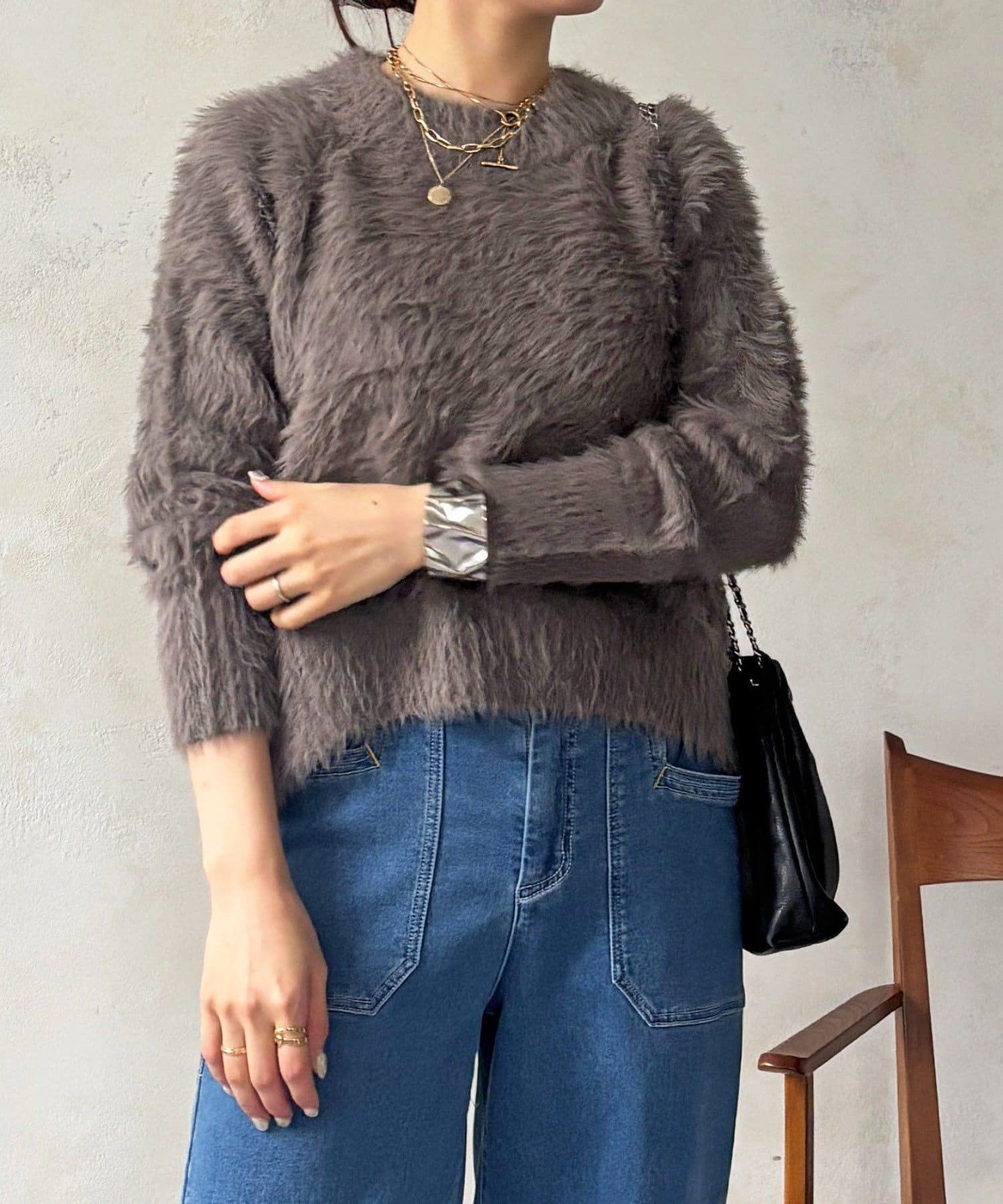 Croisiere(クロジエール) 裾カーブシャギープルオーバー