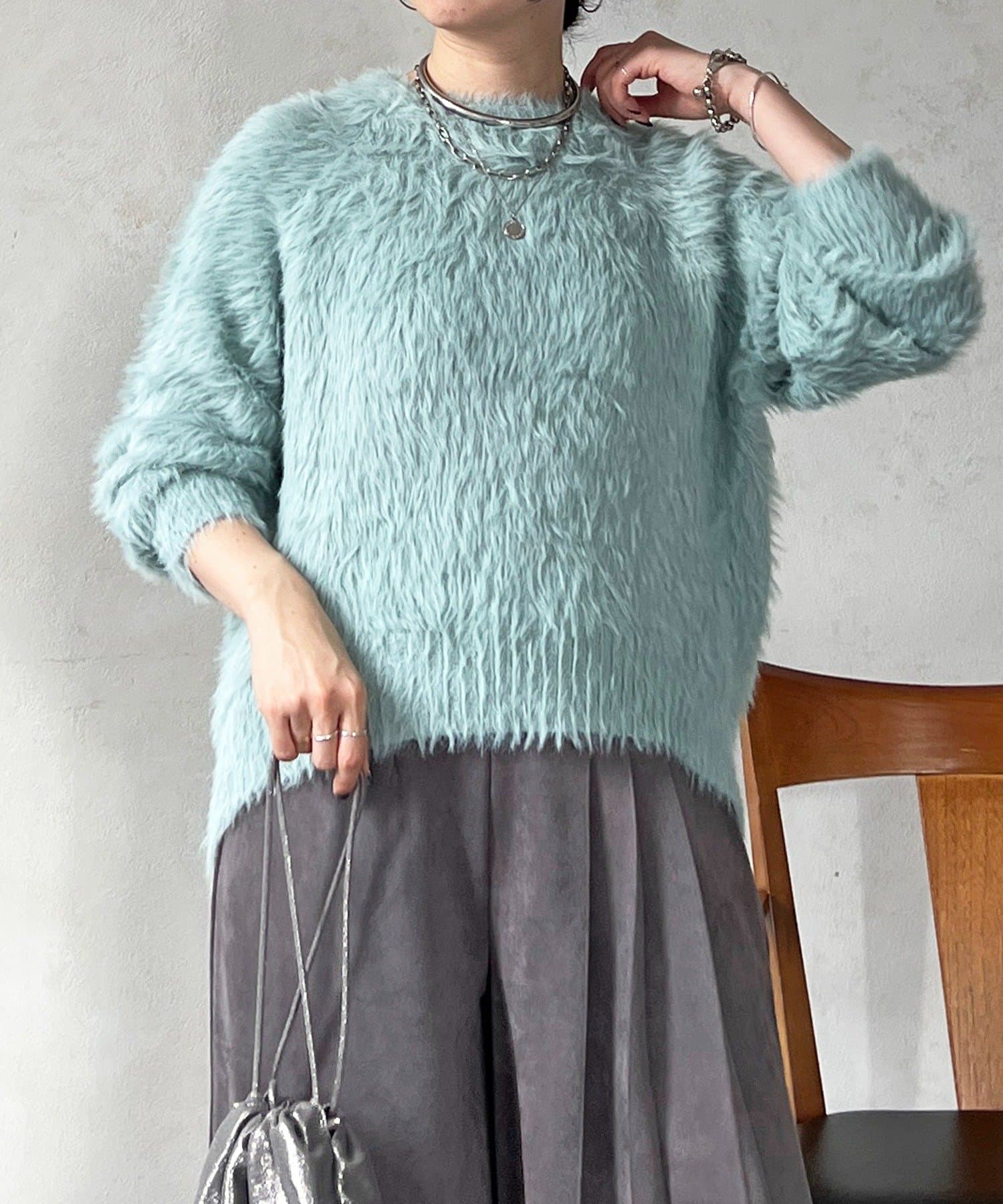 Croisiere(クロジエール) 裾カーブシャギープルオーバー