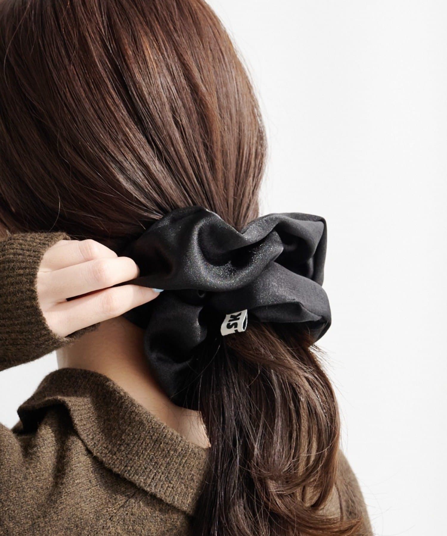 Kastane(カスタネ) 【fiw.】サテンビッグシュシュ