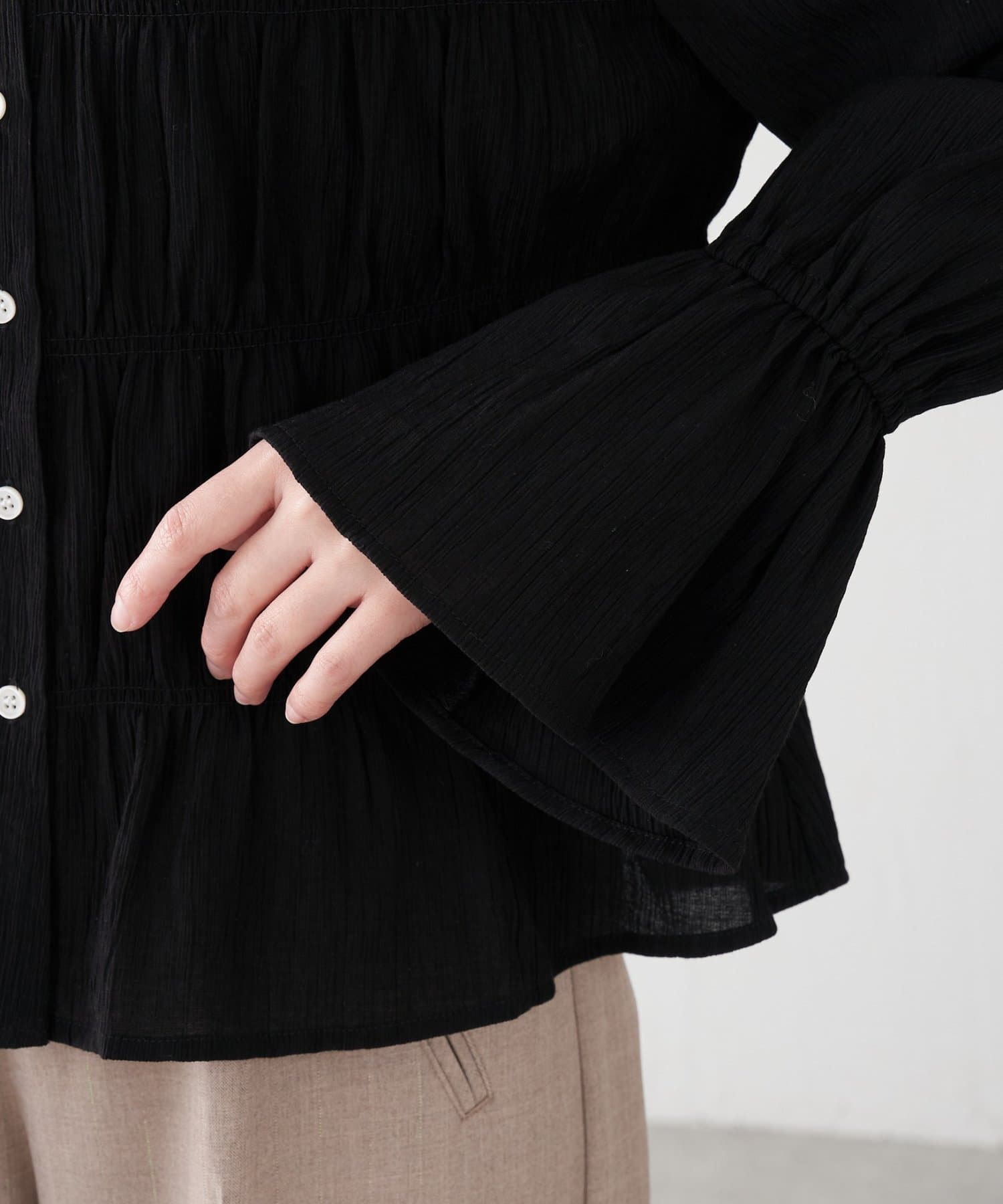 COLLAGE GALLARDAGALANTE(コラージュ ガリャルダガランテ) 【前後２WAY/伸縮性◎】ワッシャー切替ブラウス