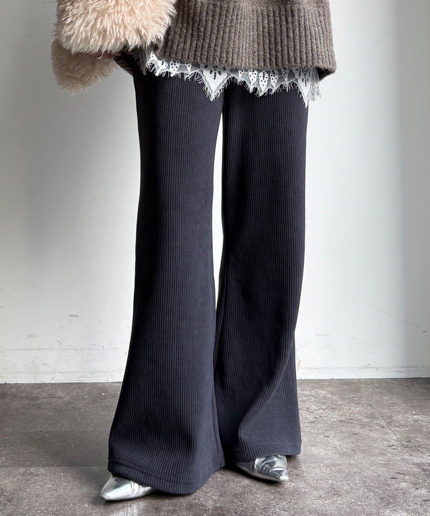 DOUDOU(ドゥドゥ) ニットコーデュロイセミフレアイージーパンツ