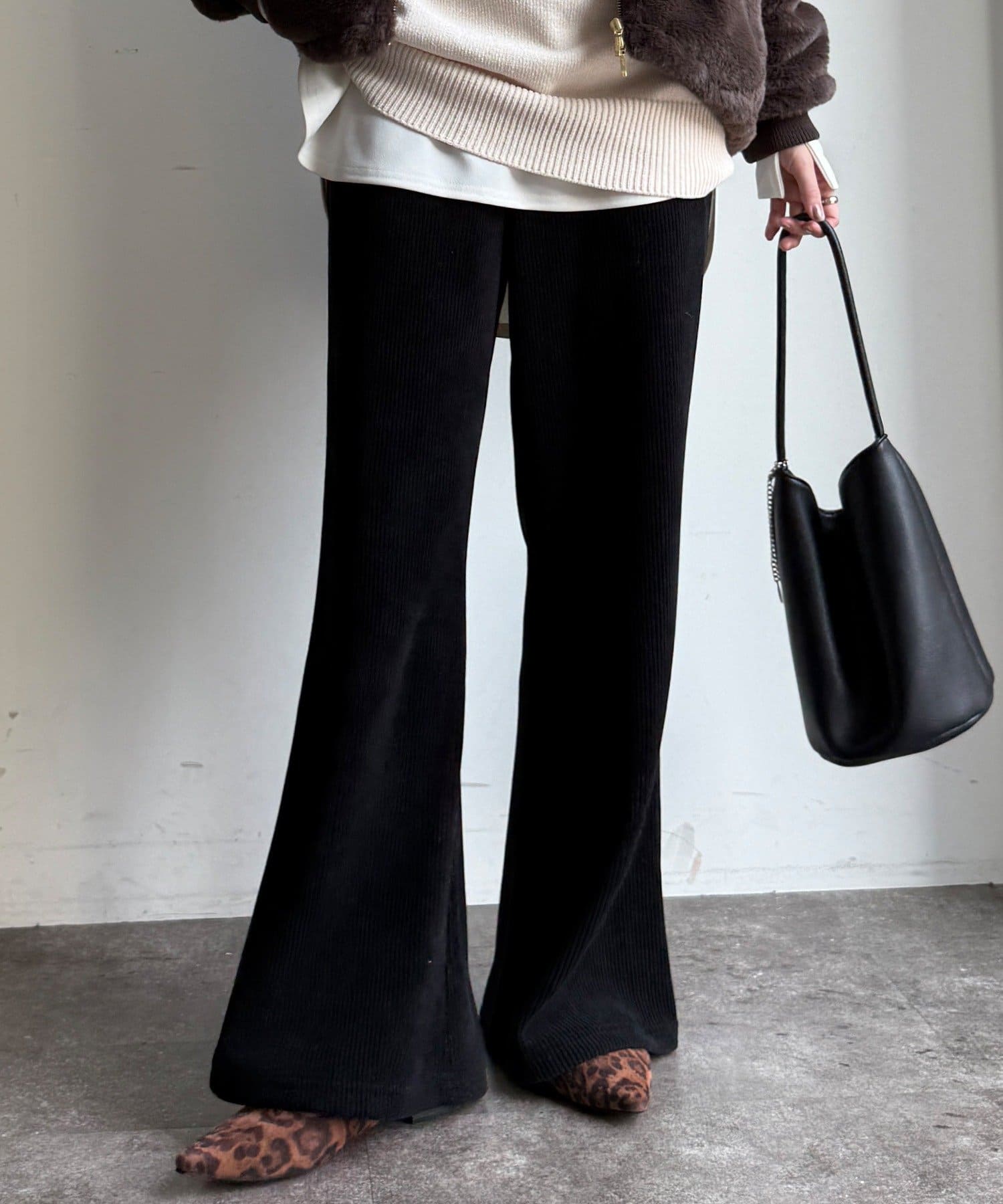 DOUDOU(ドゥドゥ) ニットコーデュロイセミフレアイージーパンツ