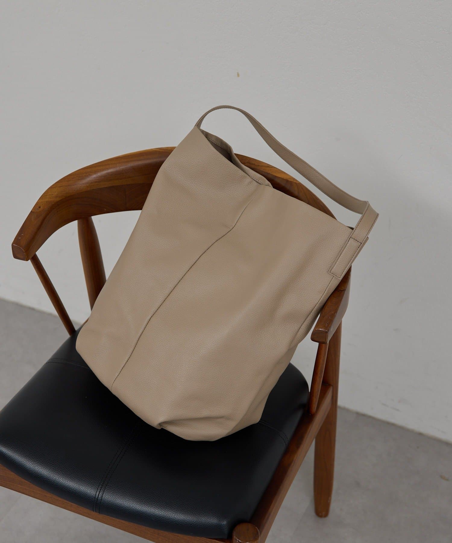 GALLARDAGALANTE(ガリャルダガランテ) 【2.718】バケットワンショルダー