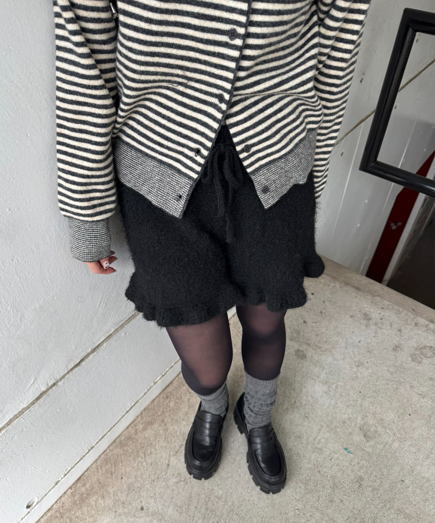 DISCOAT(ディスコート) 【umm．】フリルニットショートPT