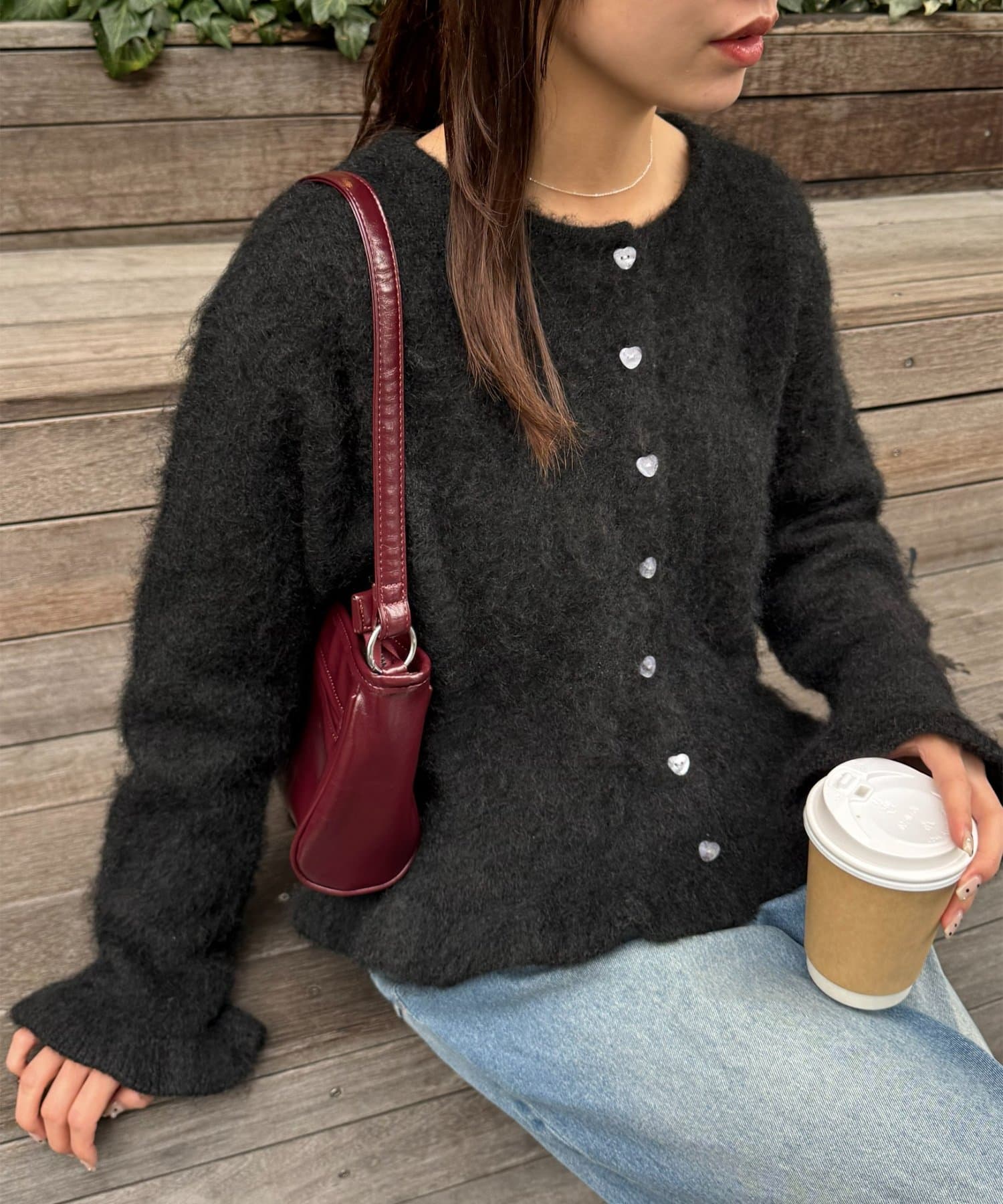 DISCOAT(ディスコート) 【umm．】ハート釦フリルニットカーデ