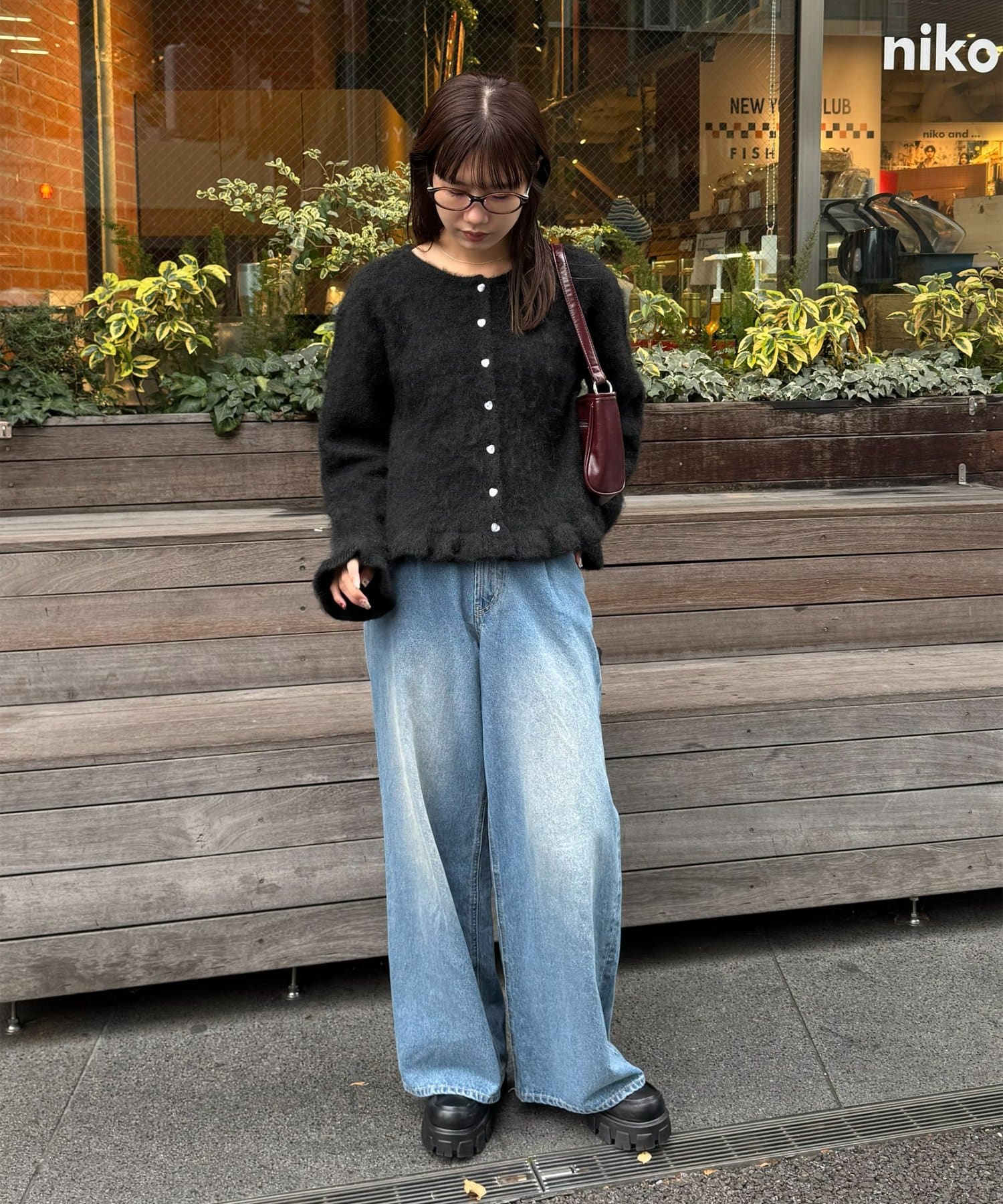 DISCOAT(ディスコート) 【umm．】ハート釦フリルニットカーデ