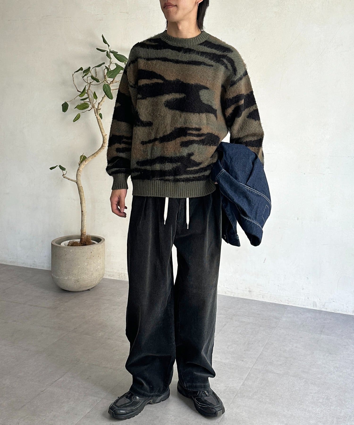 CPCM(シーピーシーエム) モヘアライク総柄ニットプルオーバー