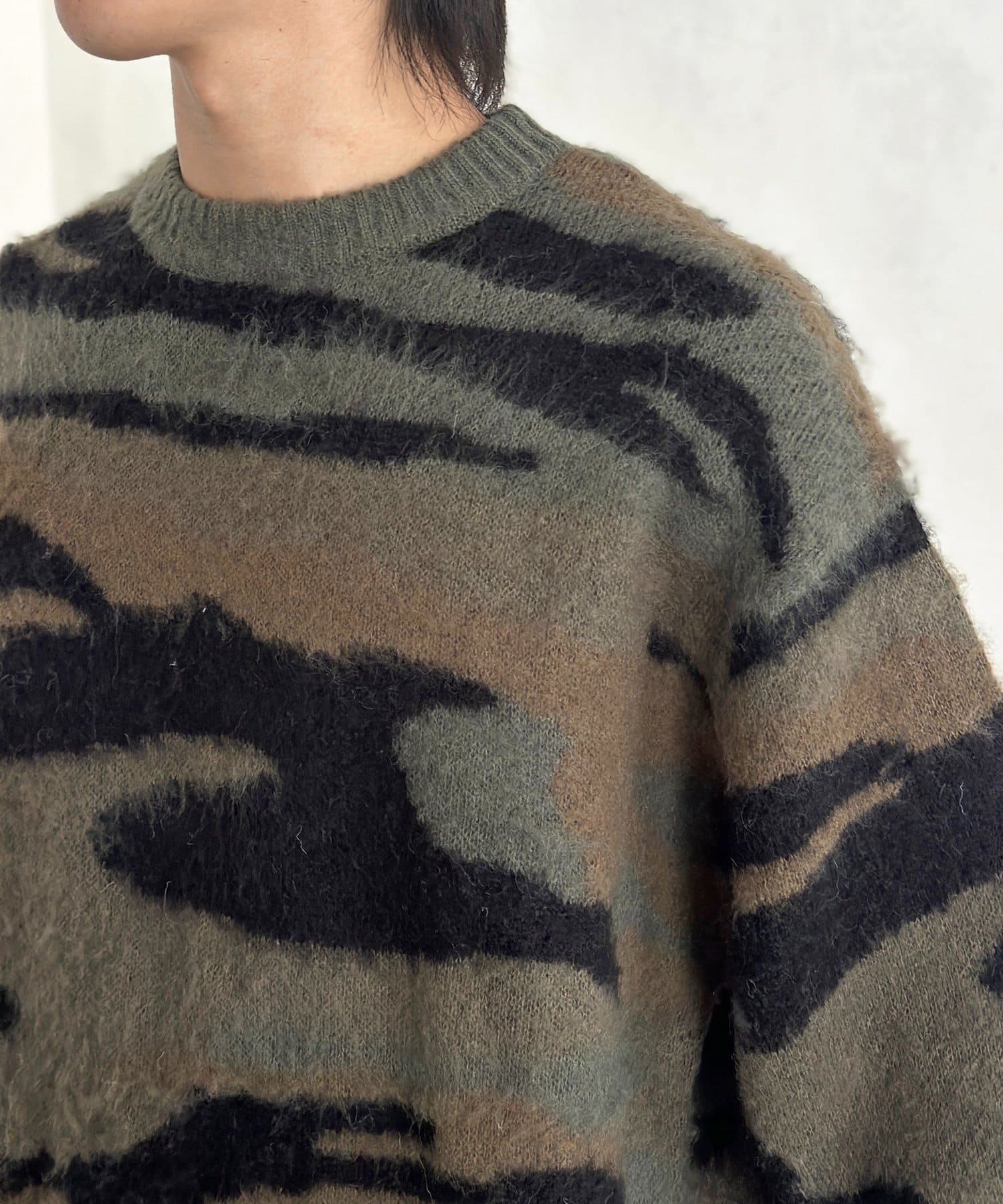 CPCM(シーピーシーエム) モヘアライク総柄ニットプルオーバー