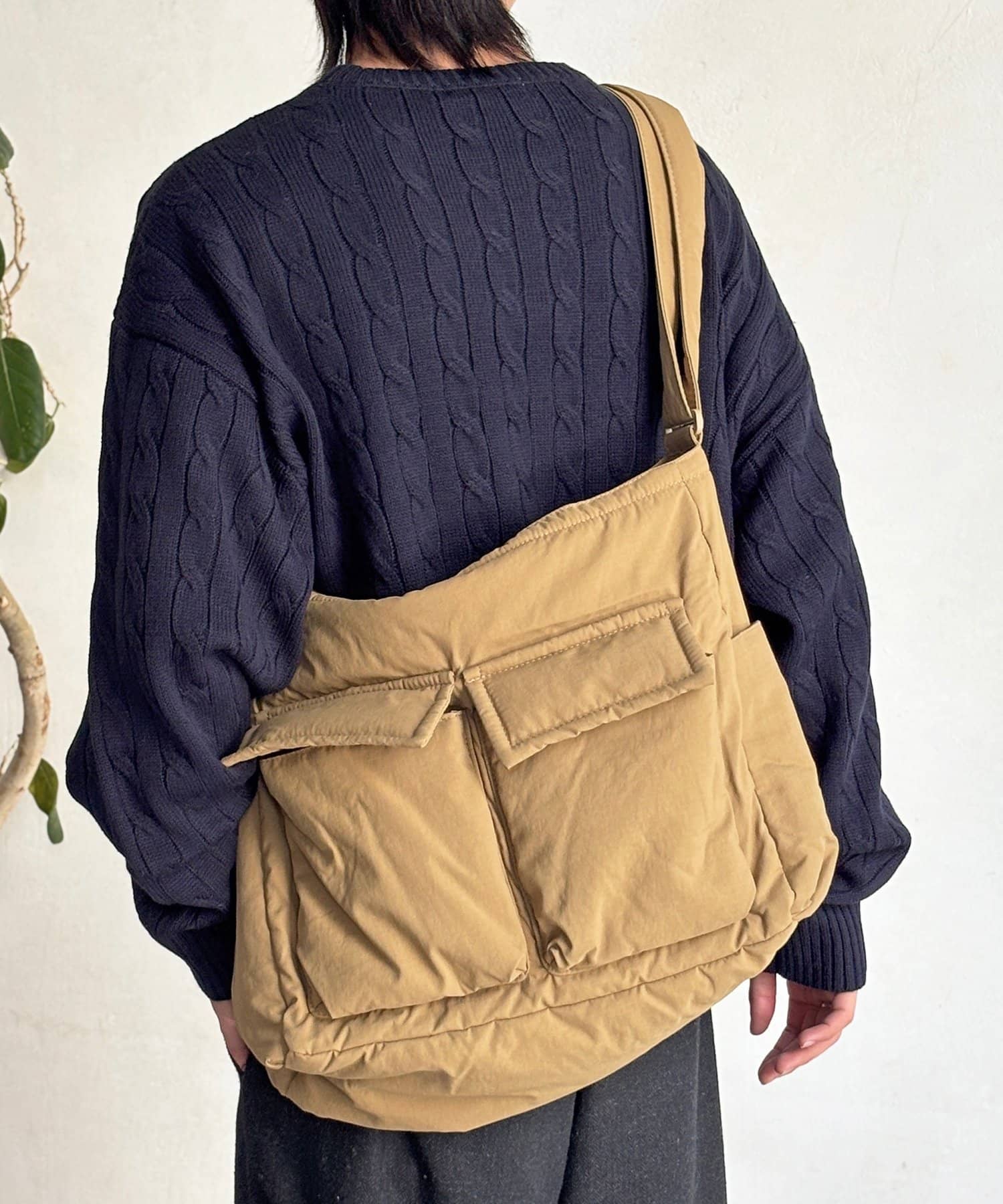 CPCM(シーピーシーエム) パデットショルダーバッグ