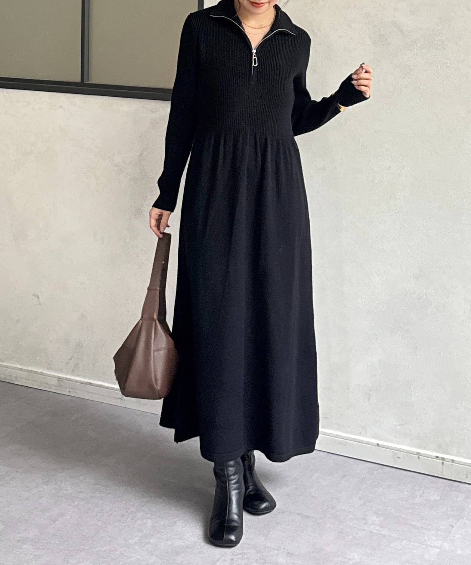 Thevon.(ゼヴォン) ハーフジップリブニットフレアワンピース