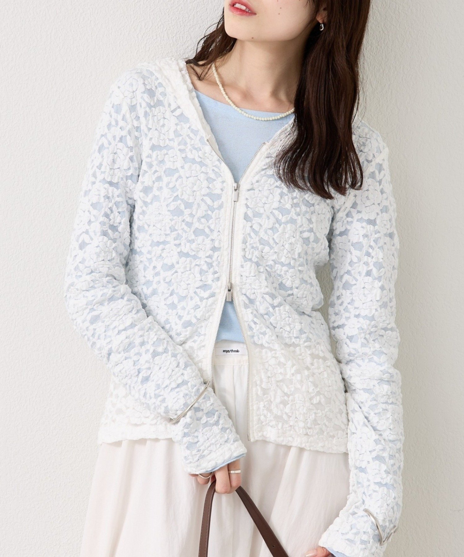 mystic(ミスティック) レースフーディーパーカー