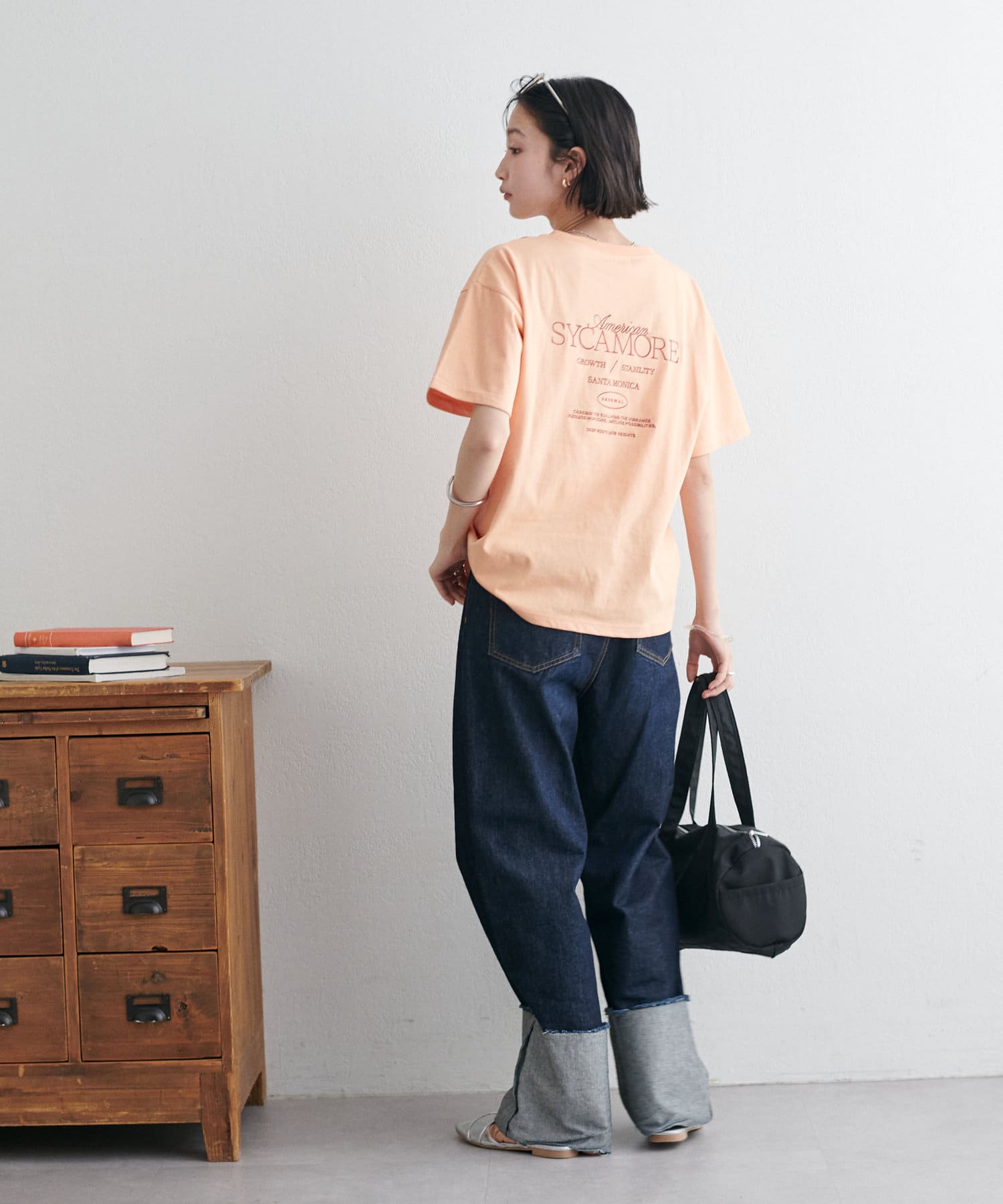 OUTLET(アウトレット) 【Discoat】カラー刺繍ロゴTシャツ