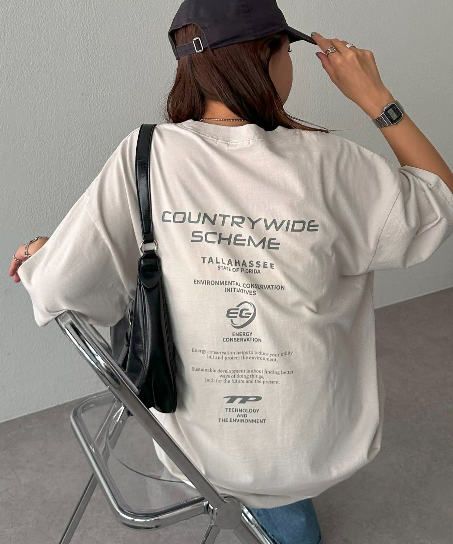 OUTLET(アウトレット) 【Discoat】スプレー加工コーポレートグラフィックTシャツ