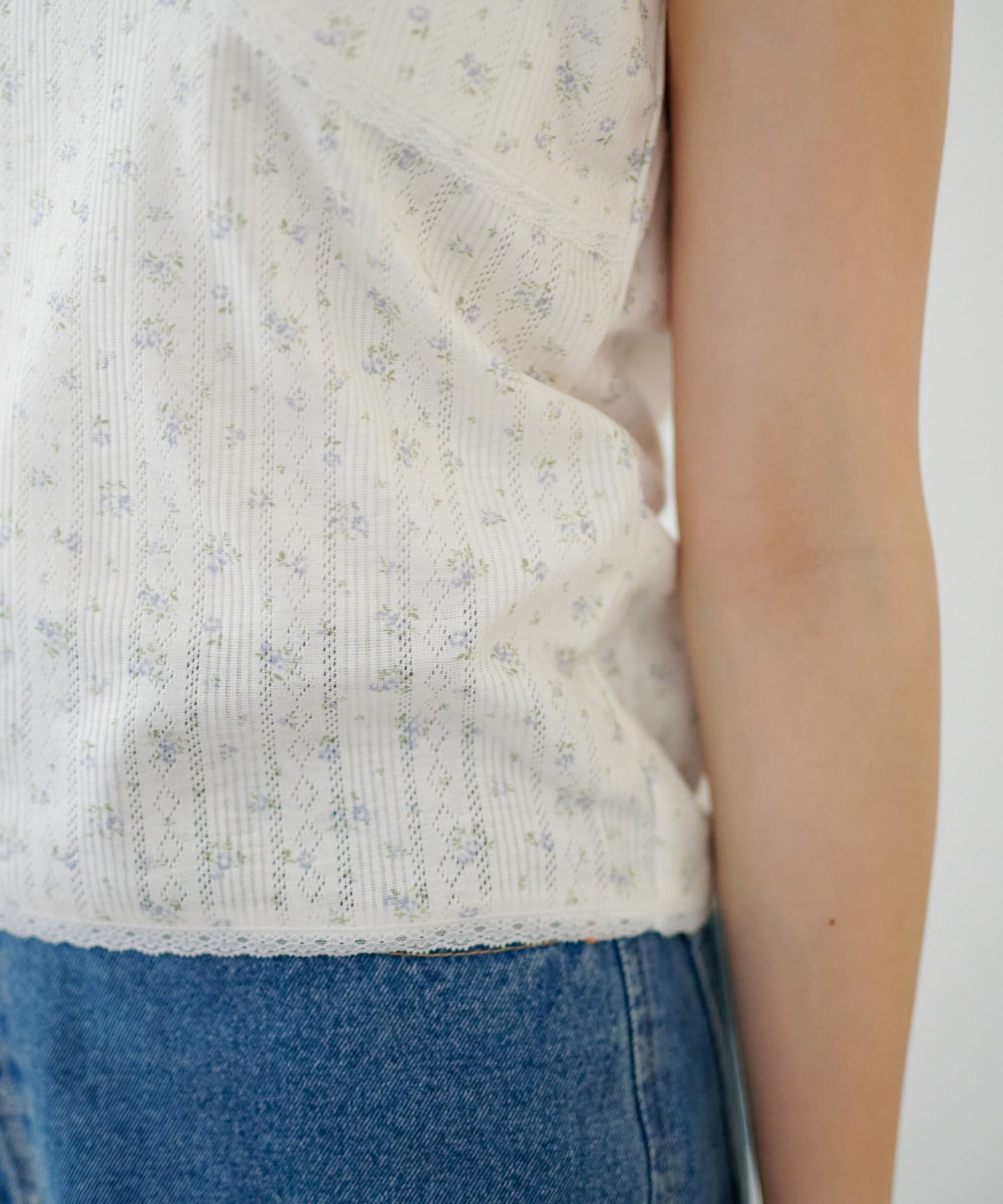 OUTLET(アウトレット) 【Discoat】【umm.】小花柄パターンメッシュアンサンブル