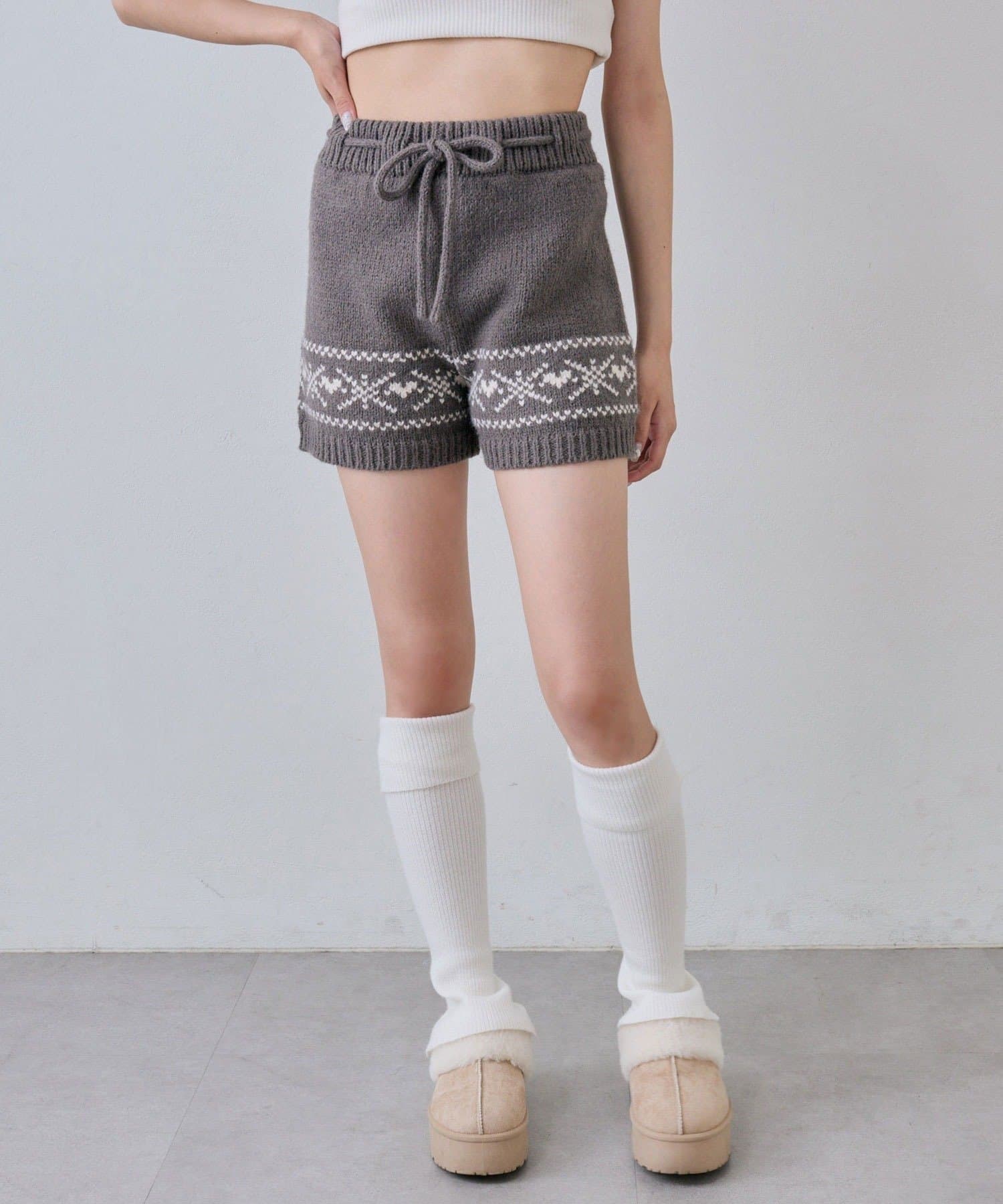 NICE CLAUP / OLIVE des OLIVE OUTLET(ナイスクラップ  / オリーブ デ オリーブ アウトレット) 【OLIVE des OLIVE】ニットショートパンツ