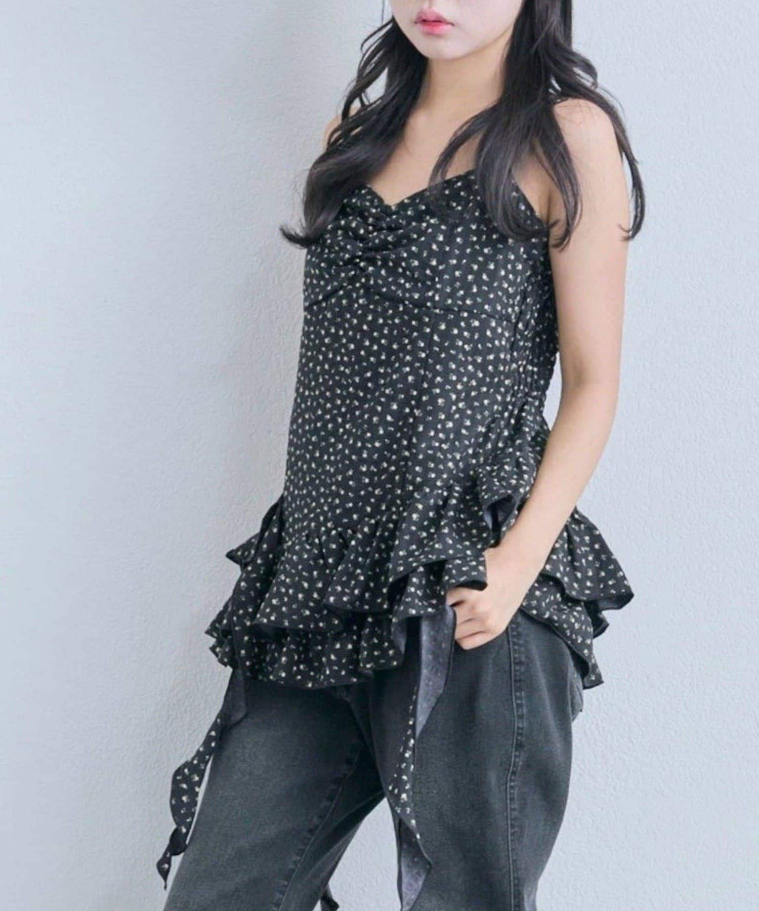 NICE CLAUP / OLIVE des OLIVE OUTLET(ナイスクラップ  / オリーブ デ オリーブ アウトレット) 【OLIVE des OLIVE】フリルチュニックキャミ