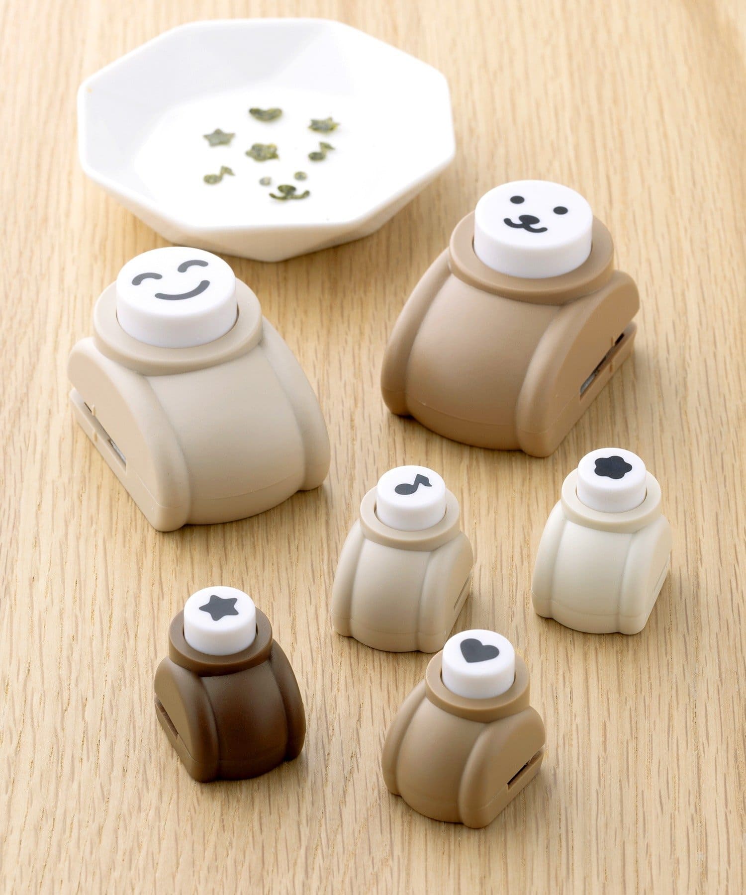 3COINS(スリーコインズ) 海苔カッター2個セット：Sサイズ／KITINTO