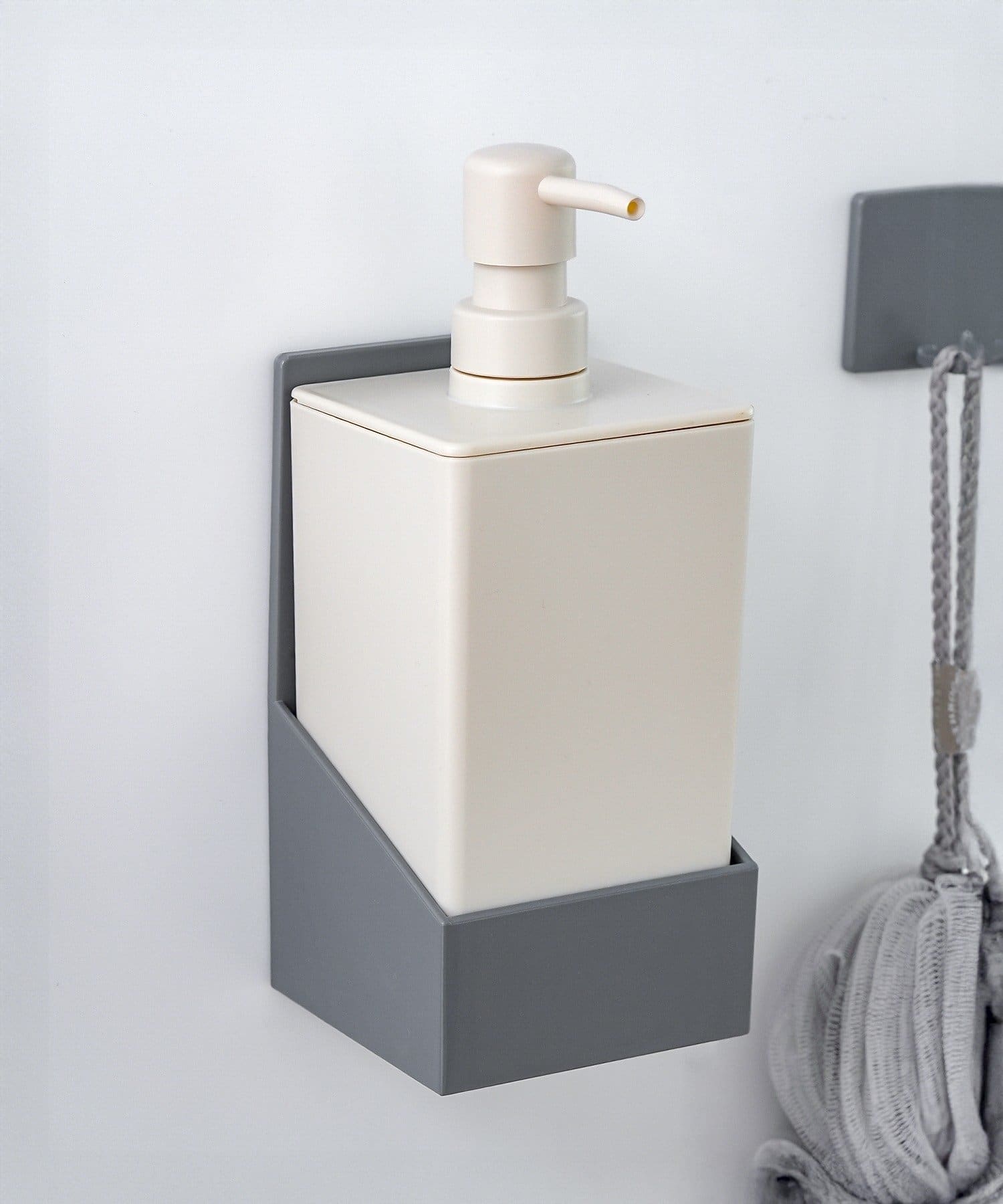 3COINS(スリーコインズ) マグネットディスペンサーラック