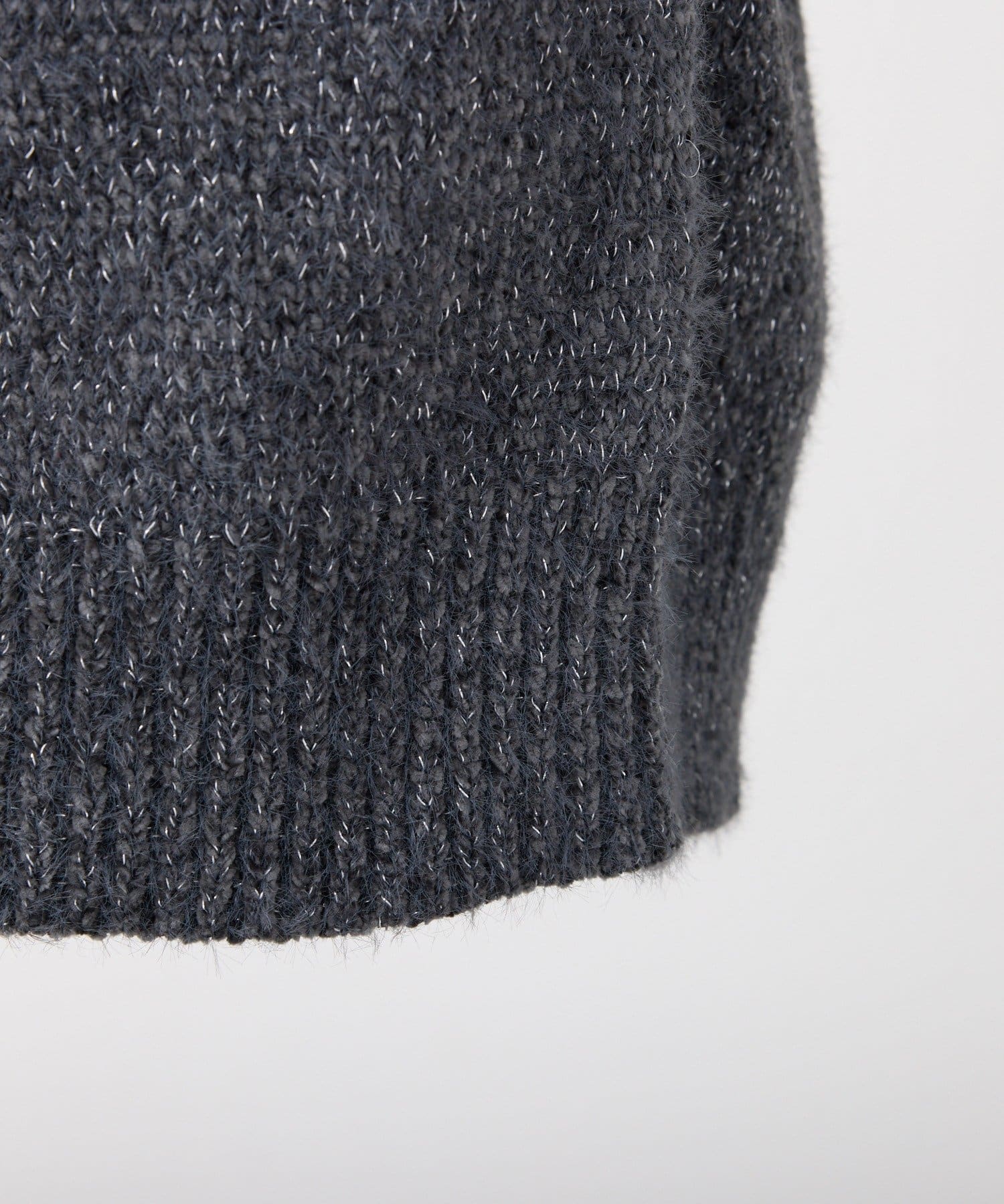 one after another NICE CLAUP(ワンアフターアナザー ナイスクラップ) ブローチ付きベロアモールミニニットワンピース