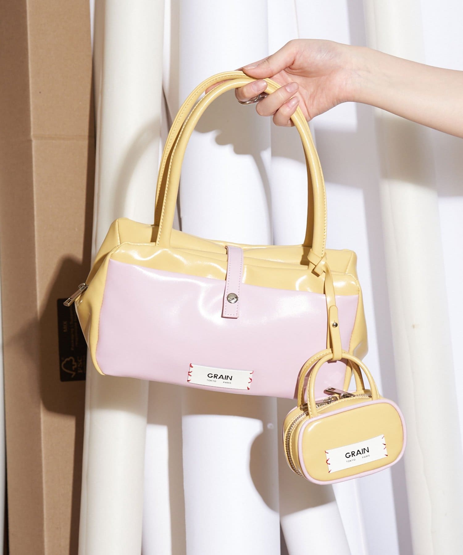 CIAOPANIC(チャオパニック) 【GRAIN/グレイン】バッグチャーム付きバイカラーバッグ