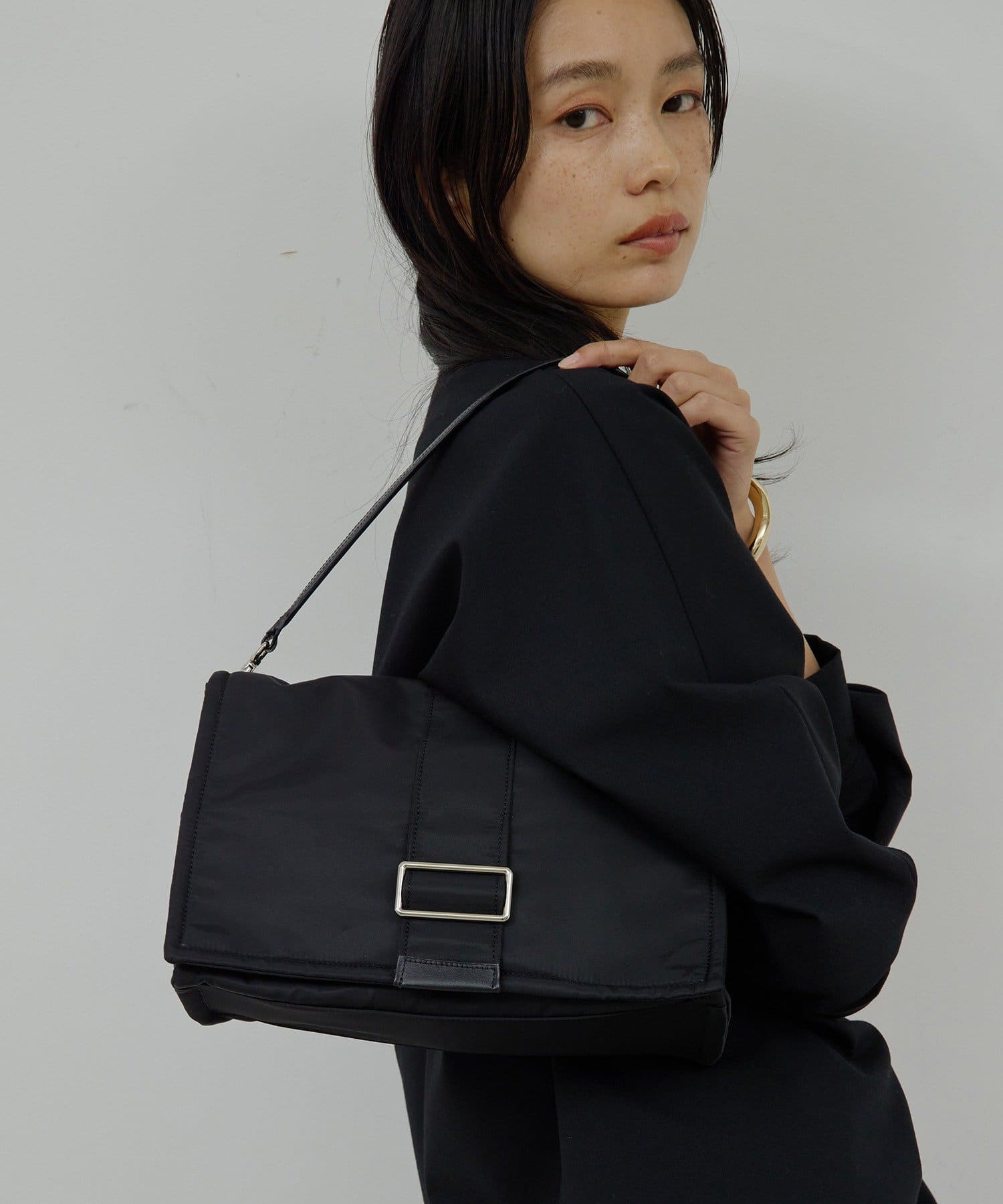 GALLARDAGALANTE(ガリャルダガランテ) 【2.718】ナイロンフラップショルダー