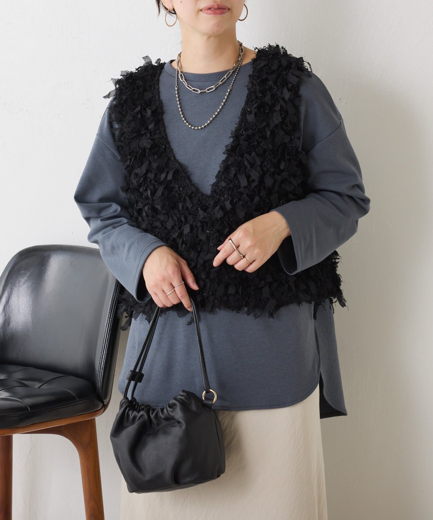 Jena　espace merveilleux(ジェナ　エスパスメルヴェイユ) レザーラウンドバッグ