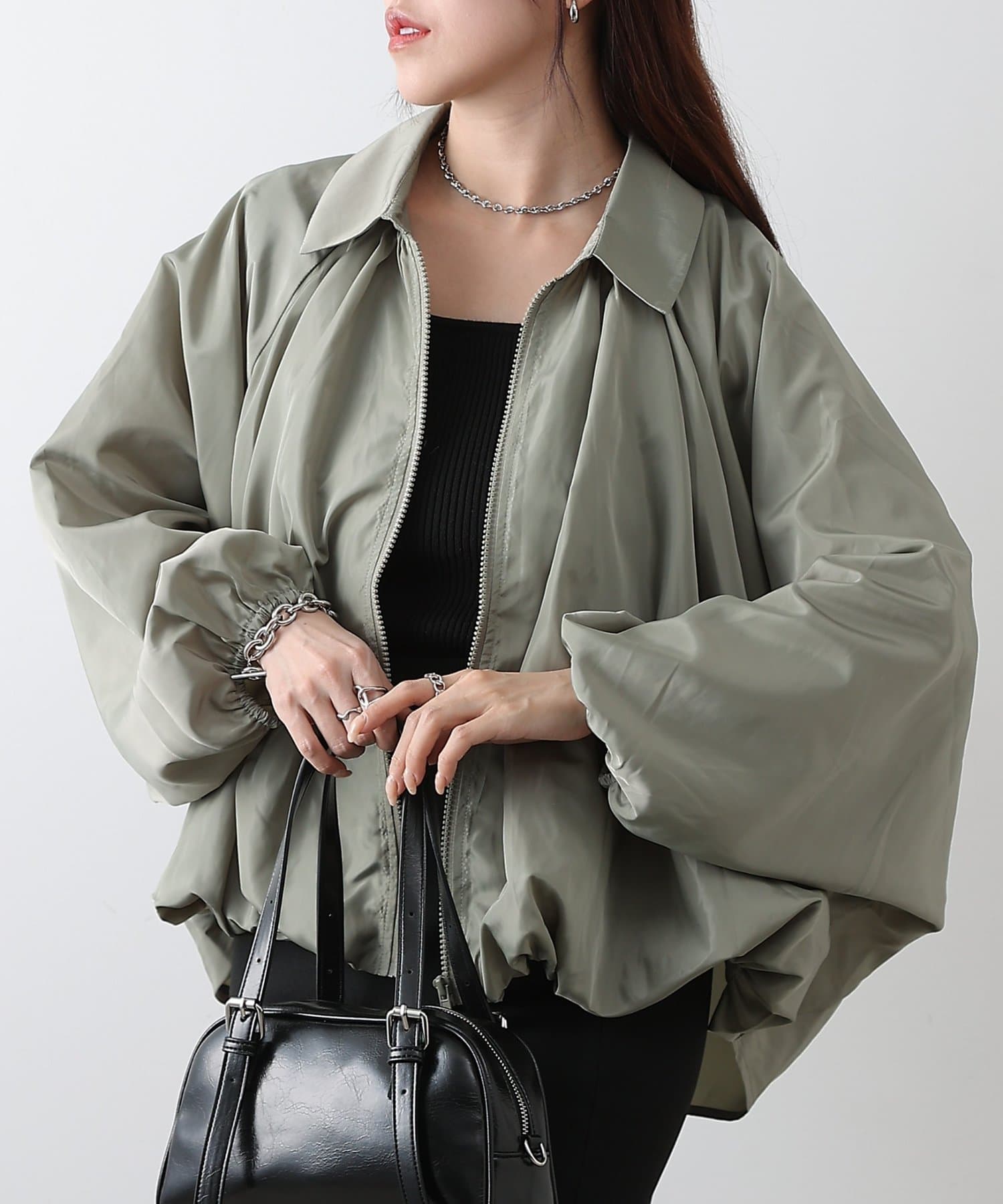 COLONY 2139(コロニー トゥーワンスリーナイン) 【WEB限定】裾バルーンナイロンブルゾン