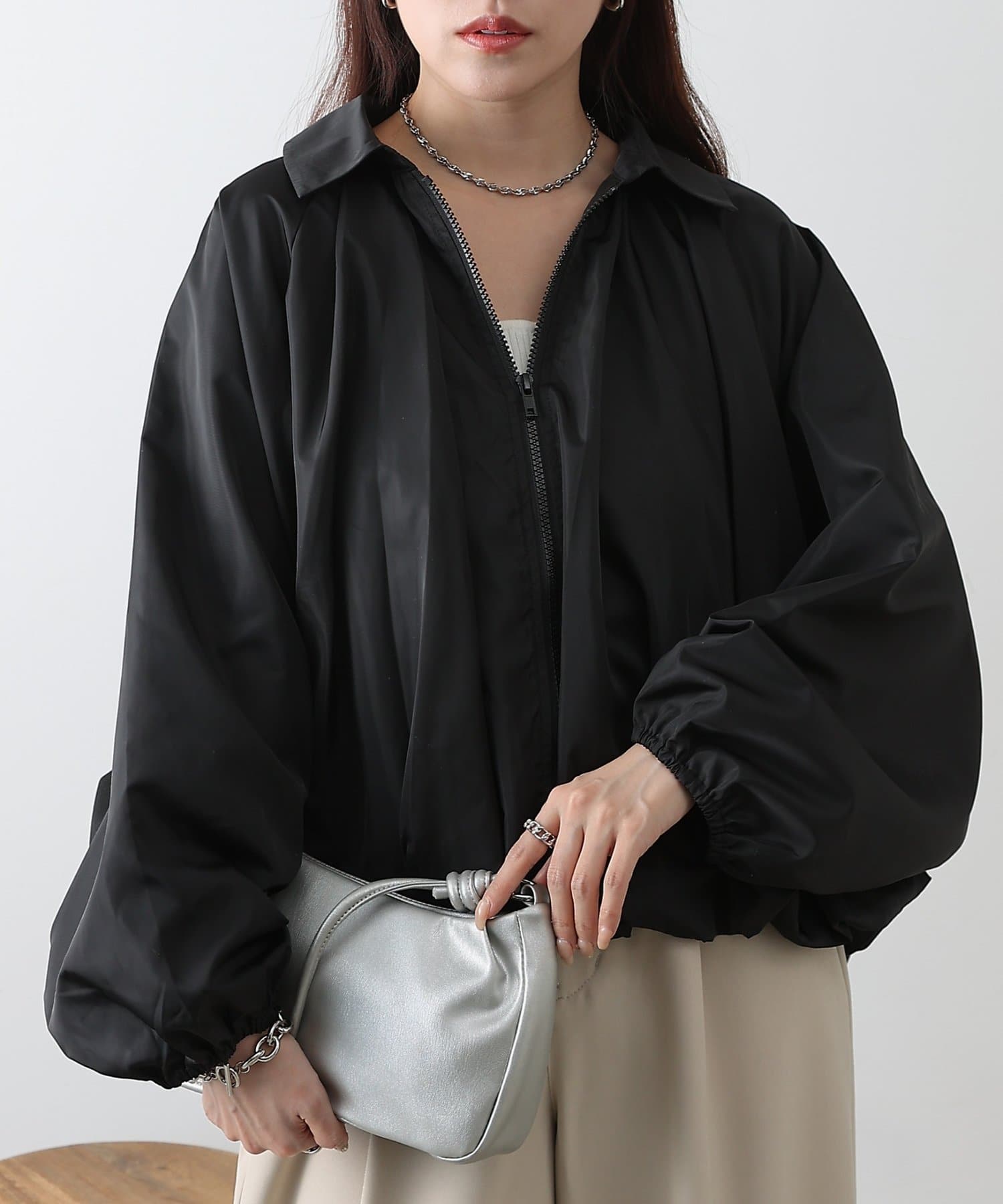 COLONY 2139(コロニー トゥーワンスリーナイン) 【WEB限定】裾バルーンナイロンブルゾン