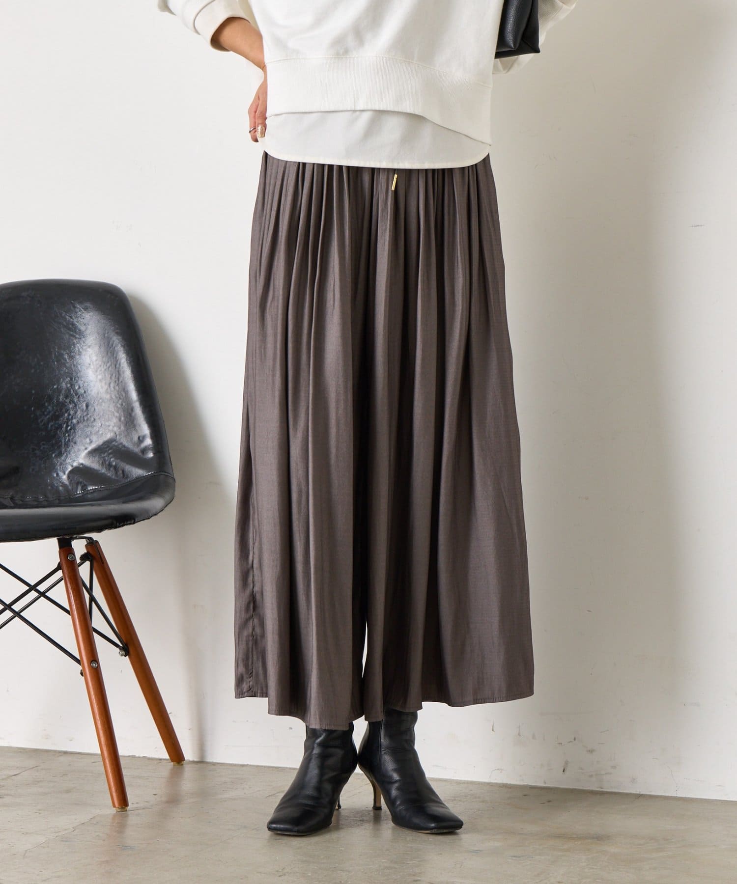 Jena　espace merveilleux(ジェナ　エスパスメルヴェイユ) ウエストギャザースカーチョ