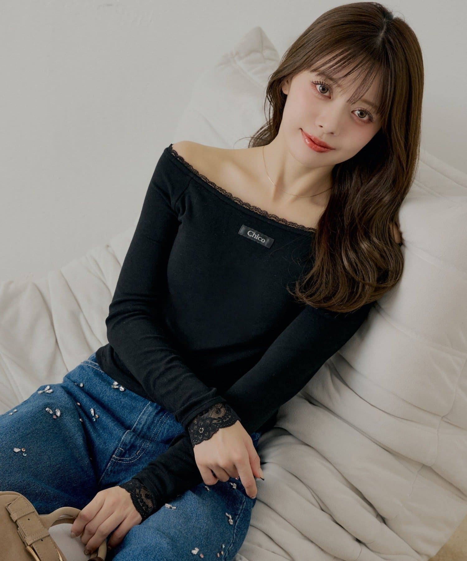 Chico(チコ) カップ付きレースコンパクトトップス