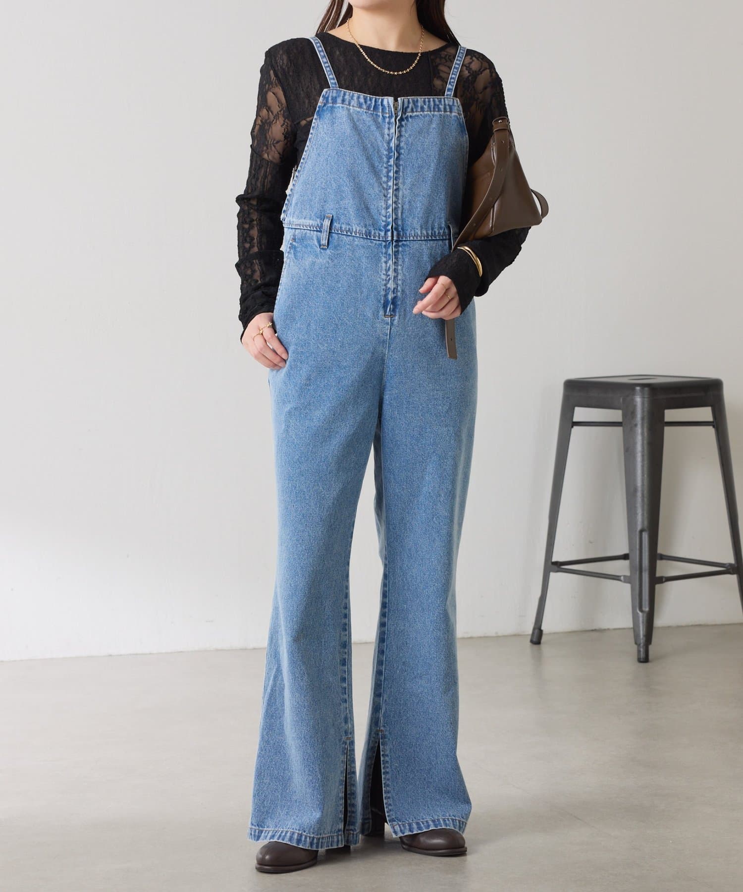 COLLAGE GALLARDAGALANTE(コラージュ ガリャルダガランテ) 【スタイルアップ】Q.anos フレアロンパース