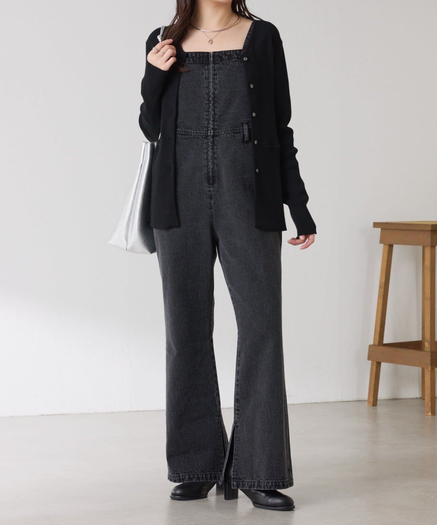 COLLAGE GALLARDAGALANTE(コラージュ ガリャルダガランテ) 【スタイルアップ】Q.anos フレアデニムロンパース